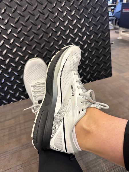 Best workout shoes ever from Brooks. They are so comfortable!!

#LTKshoecrush #LTKfitness #LTKActive