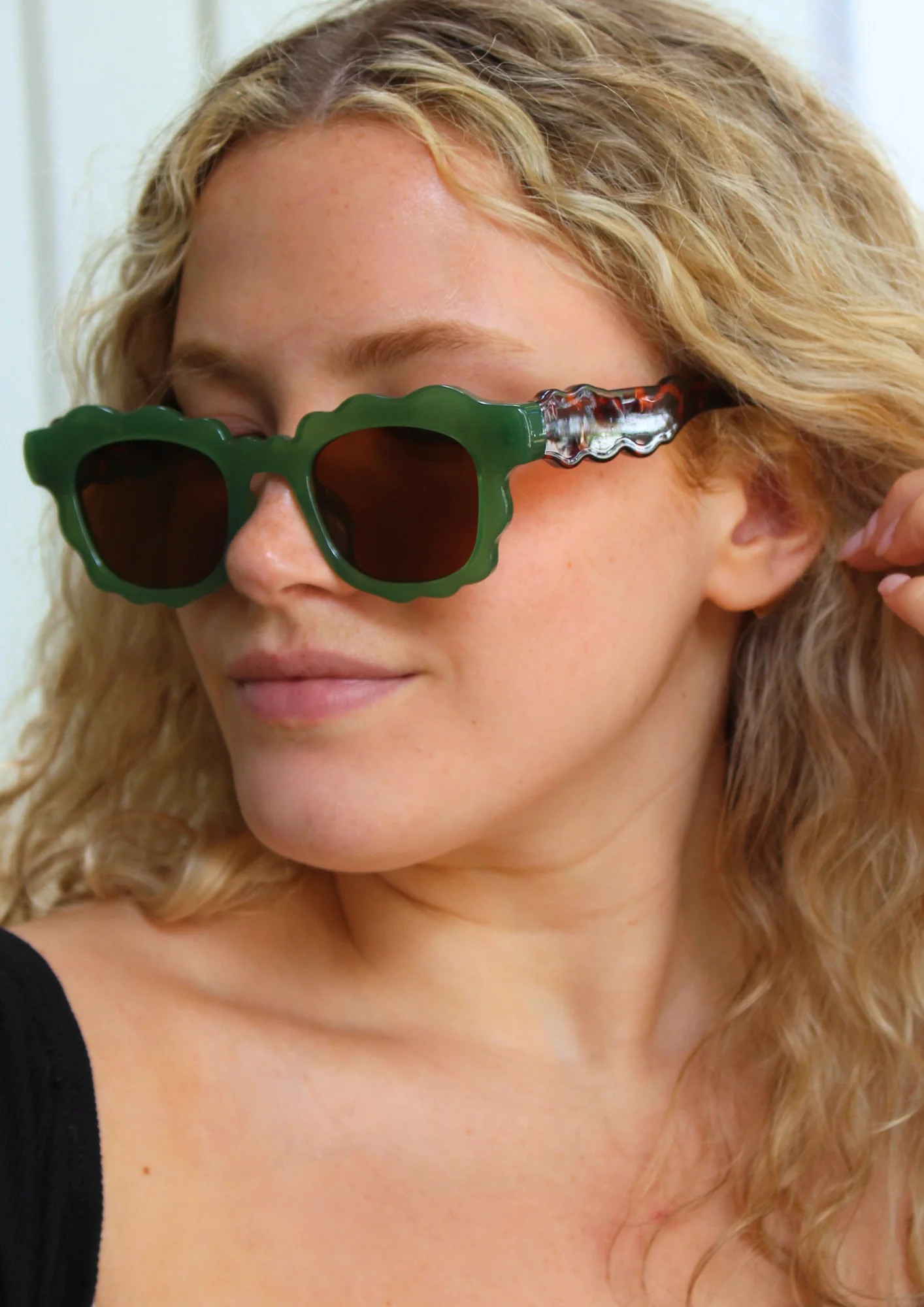 Playa Sunglasses - Green (PRE-ORDER) | Accessory Concierge