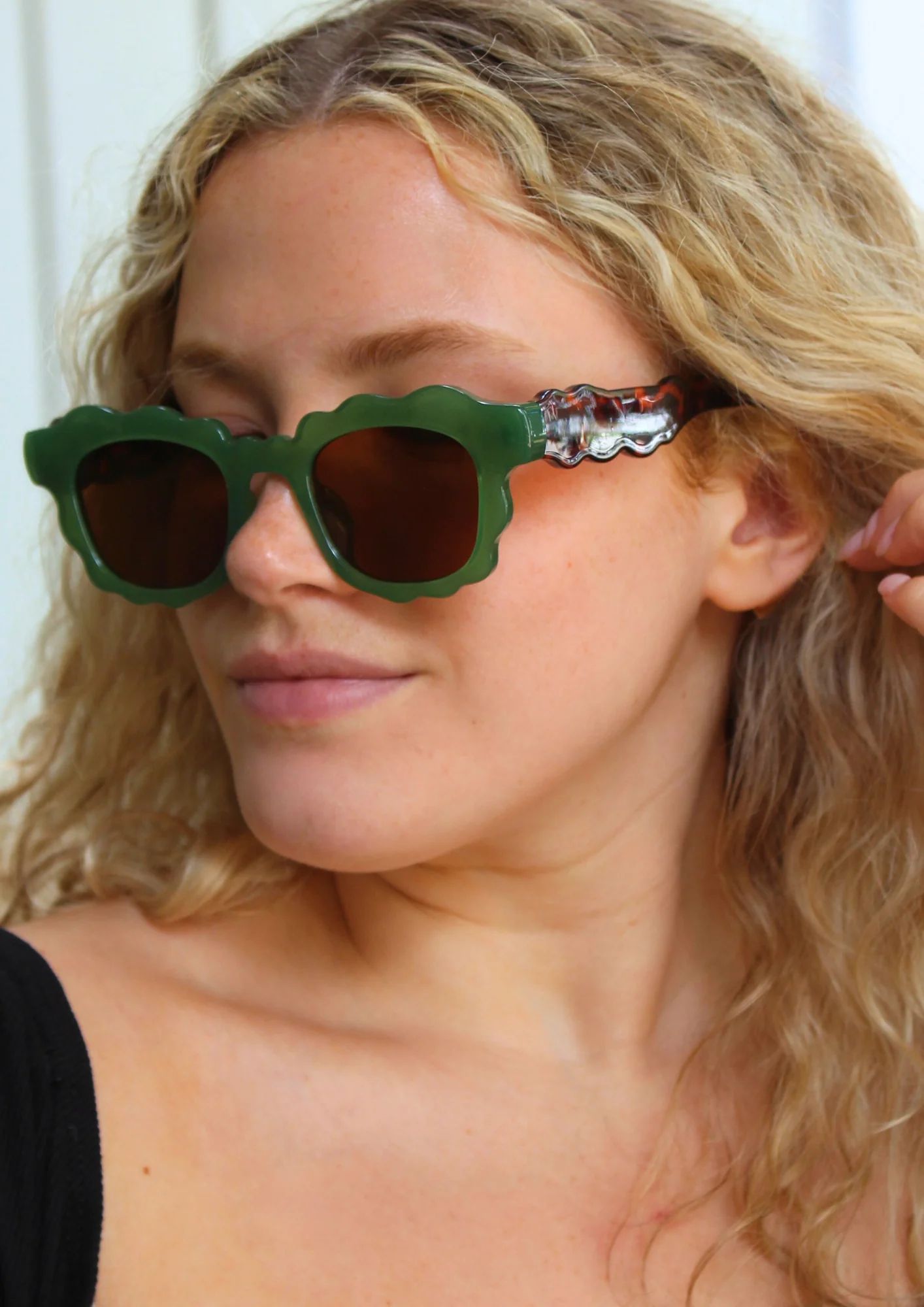 Playa Sunglasses (green) | Accessory Concierge