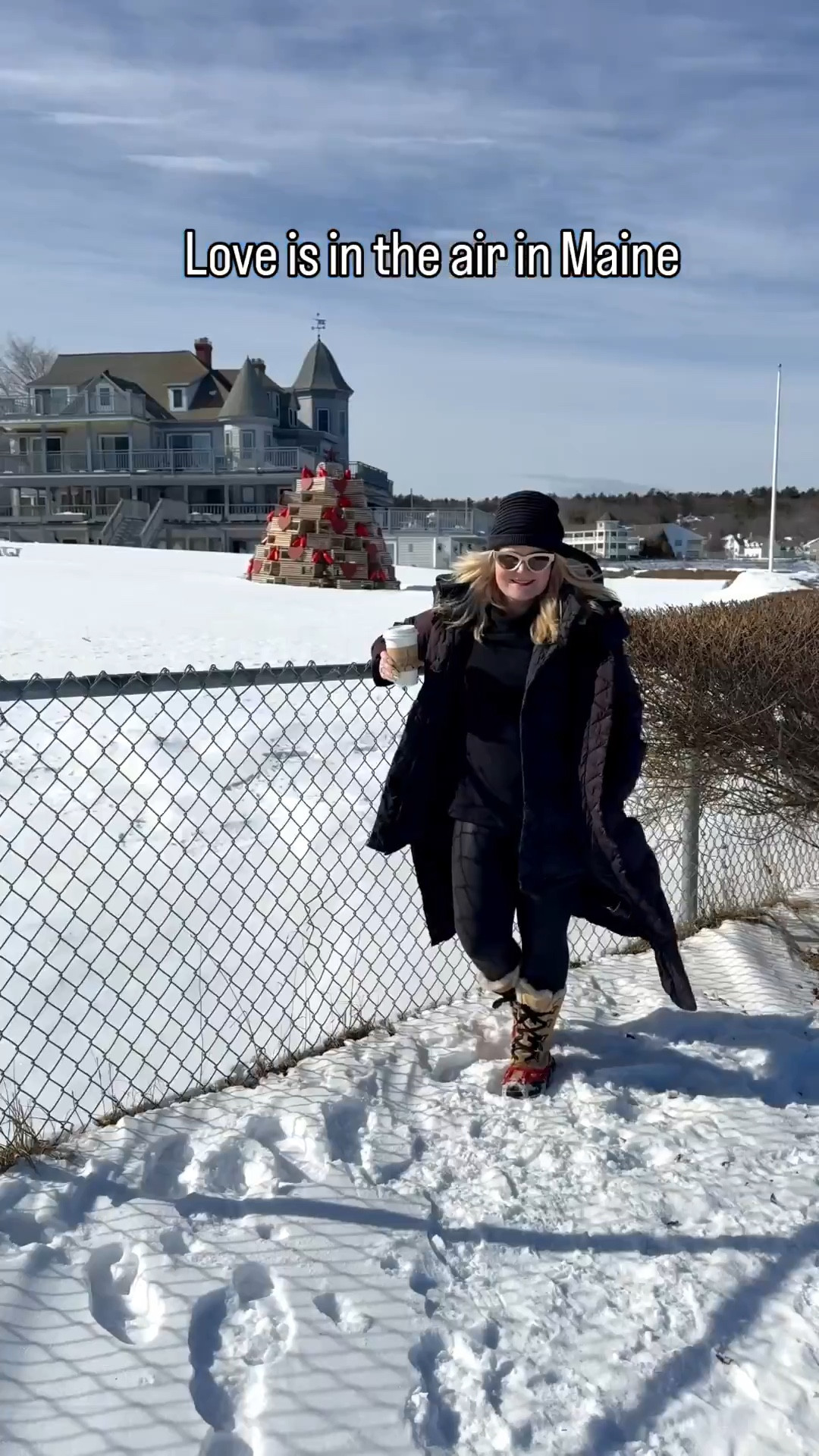I for one am here for all the lobster buoy trees bedecked in hearts and affirmations, and all the hearts around Maine. In a season that can be quite depressing, and just drag on, it definitely gives live to these coastal towns.

#paintthetownred #valentinesdecor #mainer #localseason

#LTKPetite #LTKValentine #LTKdayinmylife