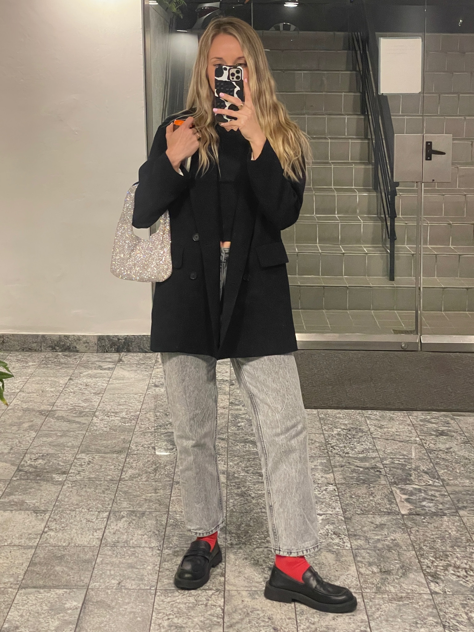 Putting the sparkles bag to good use #aninebing #kara #wilfred #aritzia #ootd #outfitoftheday #style #amazonfind 

#LTKstyletip #LTKshoecrush