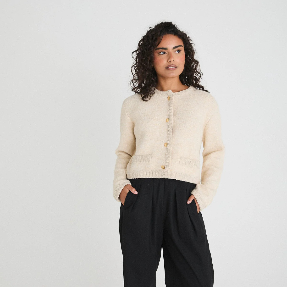 CONTRAST TRIM KNITTED CARDIGAN - CREAM | WAT The Brand