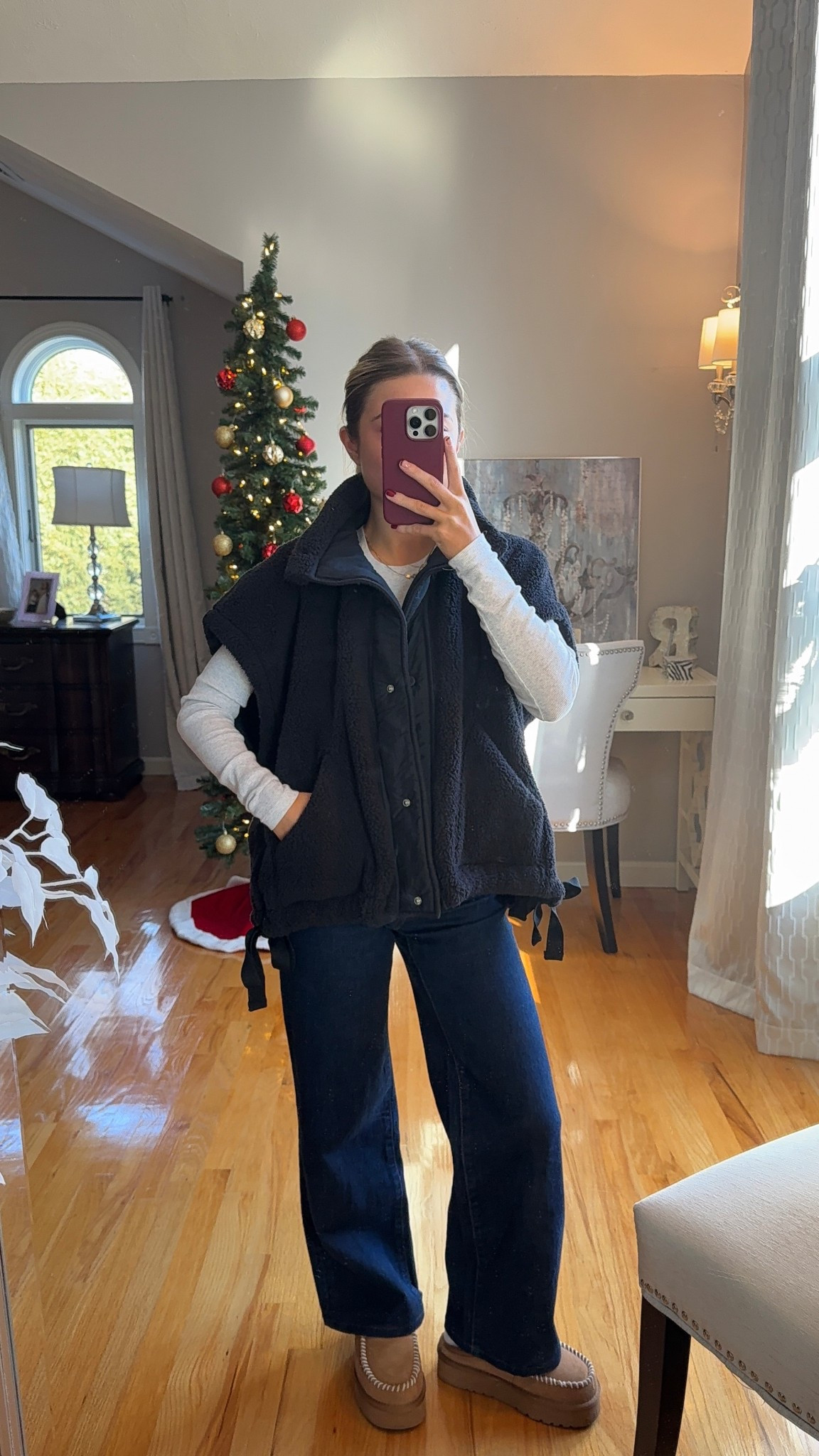 wearing a xs in the vest and 23 in jeans

#LTKootd #LTKHoliday #LTKU