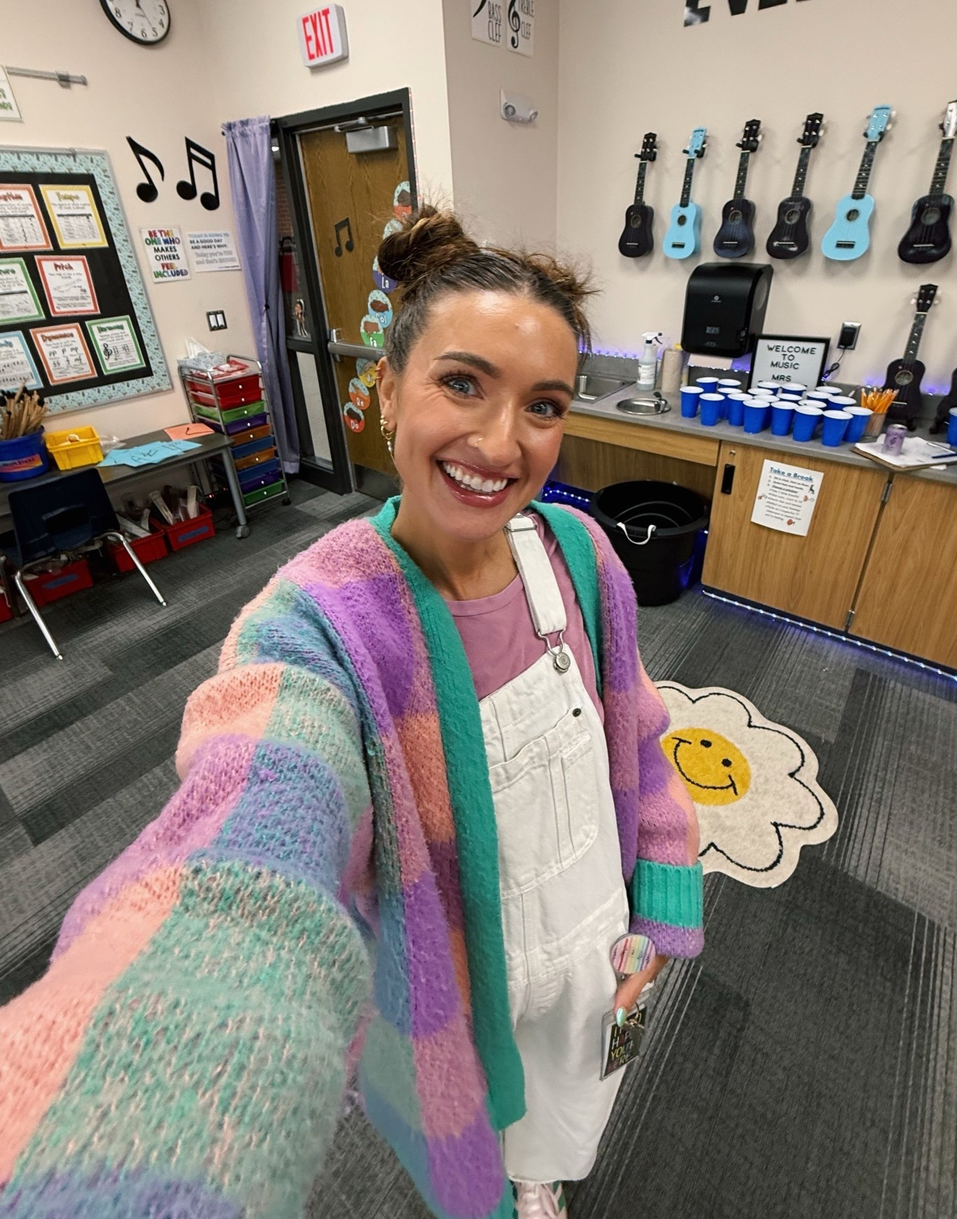 Teacher ootd 🎶🥰

#LTKootd