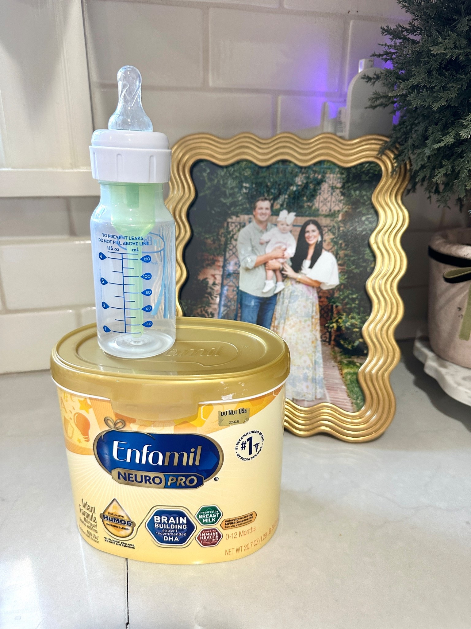 #ad Just like Margot, I decided to exclusively formula feed Merritt as well. I know she's getting the nutrition she needs from @enfamil NeuroPro. We loved using Enfamil infant formula with Margot as well! We pick it up at @target #targetpartner #enfamil #target 
