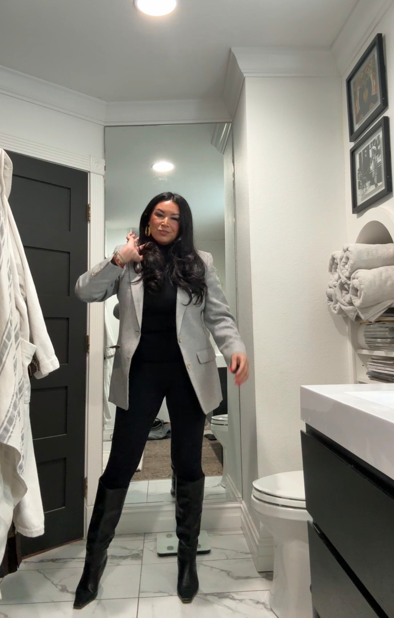 Date night
Ootn
Blazer outfit
Low heel boots


#LTKOver40 #LTKootd #LTKdayinmylife