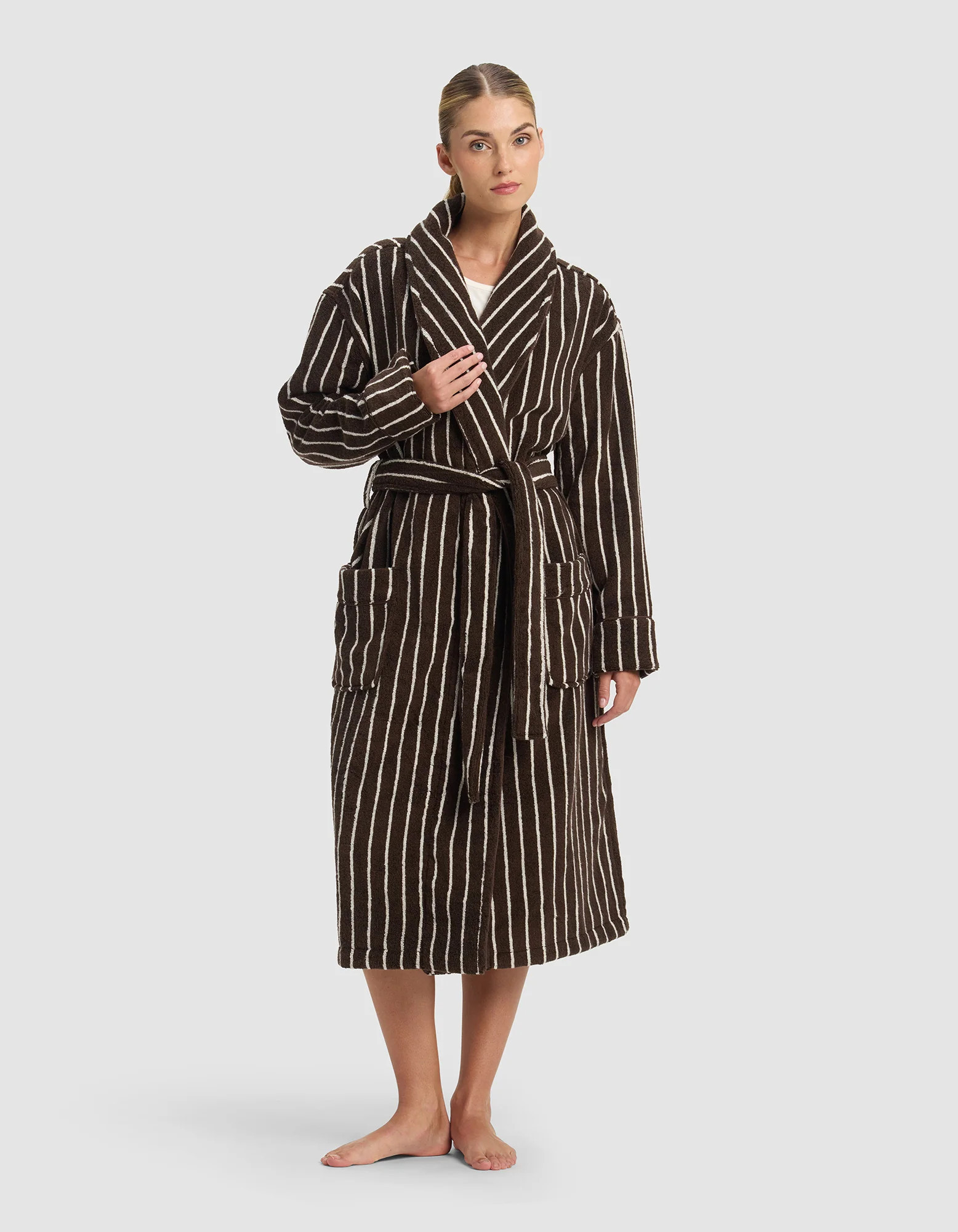 Luxe Bath Robe in Espresso Coconut Stripe (Size: XS) - Cozy Earth | Cozy Earth