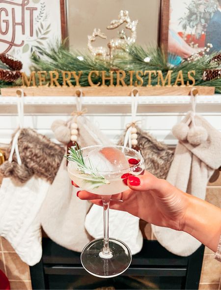I’m dreaming of a White (Snow Globe Margarita) Christmas 😋🍹 This festive drink recipe is so easy and perfect for the holidays. I love serving this margarita in my fancy coupe classes along with my sphere “snow globe” ice molds ❄️

#LTKSeasonal #LTKGiftGuide #LTKHoliday