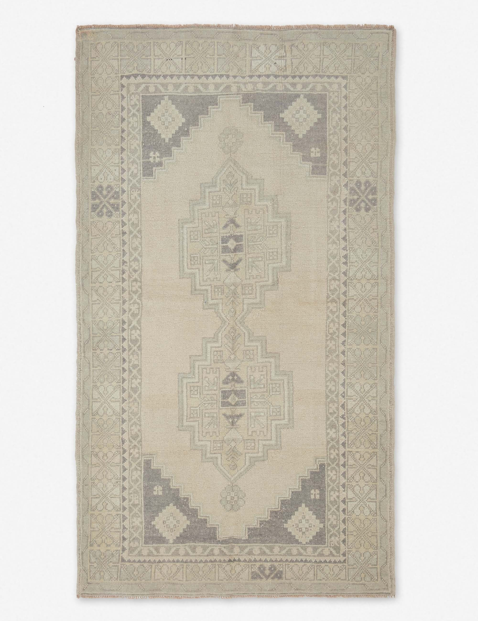 Yobain Vintage Rug, 3'11" x 6'10" | Lulu and Georgia 