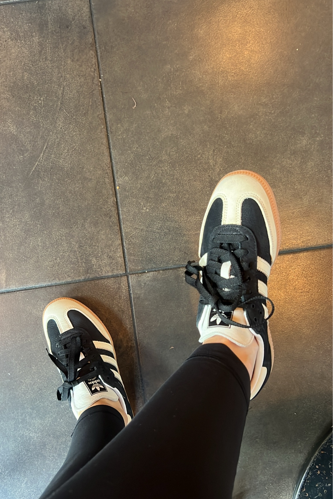 Obsessed with my new adidas for fall!



#LTKSeasonal #LTKShoeCrush #LTKStyleTip