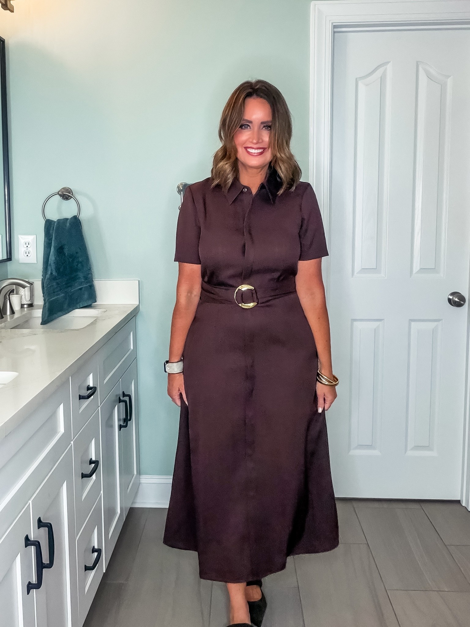 Workwear dress 
Runs small in my opinion so I recommend sizing up 
On sale with Nordstrom Anniversary Sale

#LTKgrwm #LTKootd #LTKOver40