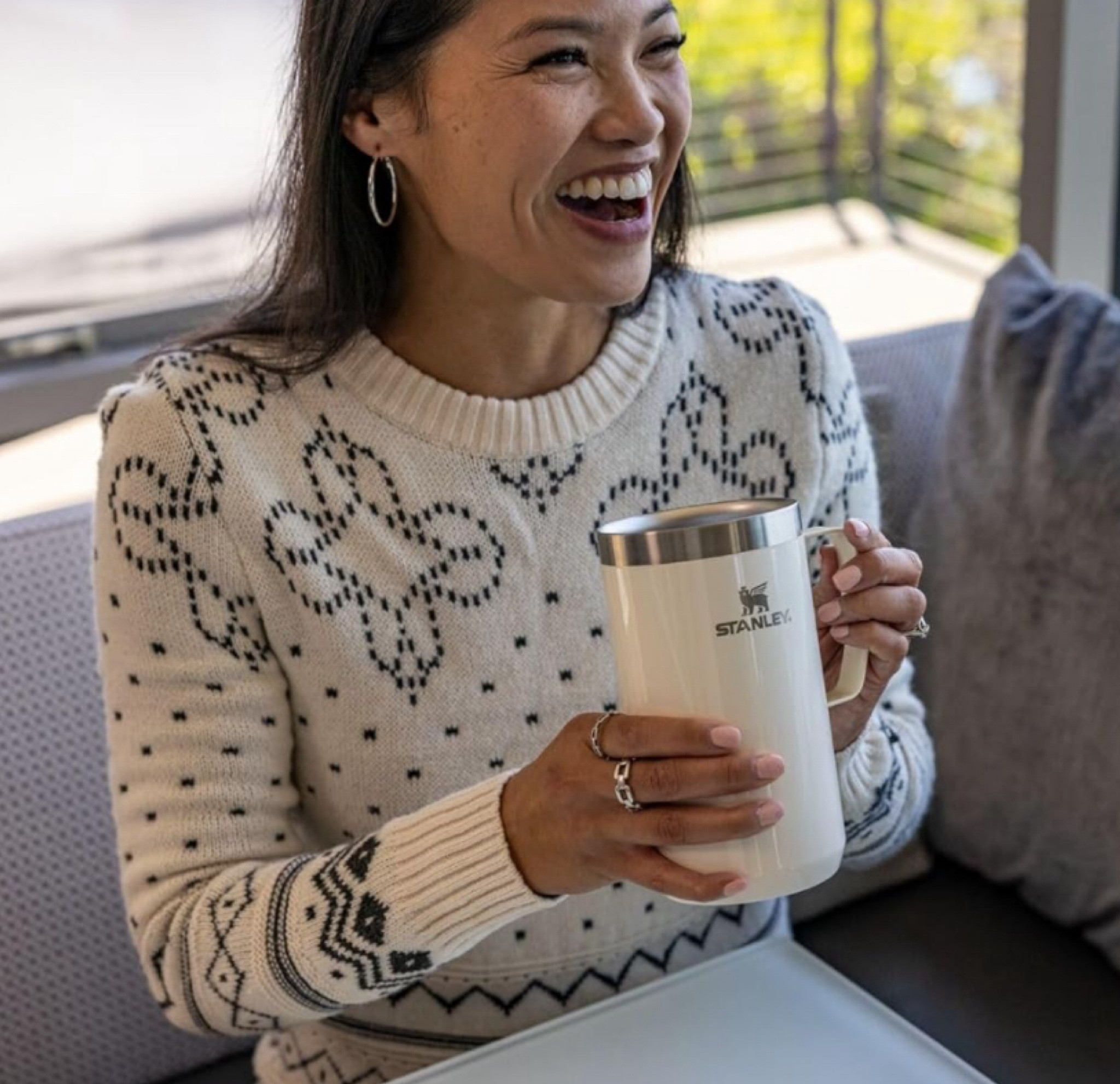 Great gift! Stanley coffee mug ☕️ only $25 😍

#LTKCyberSaleIE #LTKfindsunder50 #LTKHoliday