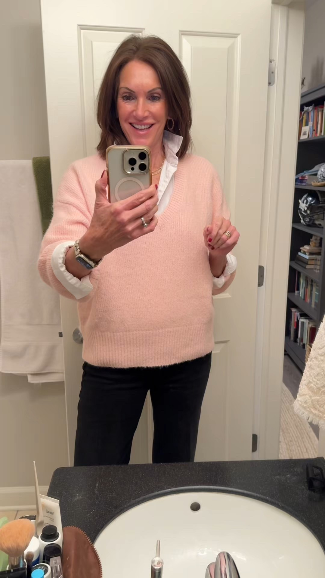 Sharing my travel makeup bag again! Because it fits in small spaces! 🙌. 

Vneck sweater- L
Poplin shirt - M
Black jeans - 28. Also linked a more appealing price point pair 

And linked similar makeup bag at 1/2 the price. 

Travel 

#LTKdayinmylife #LTKTravel #LTKootd