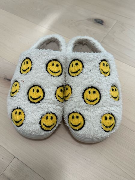 Smiley face slippers! 

#LTKfindsunder50 #LTKfindsunder100