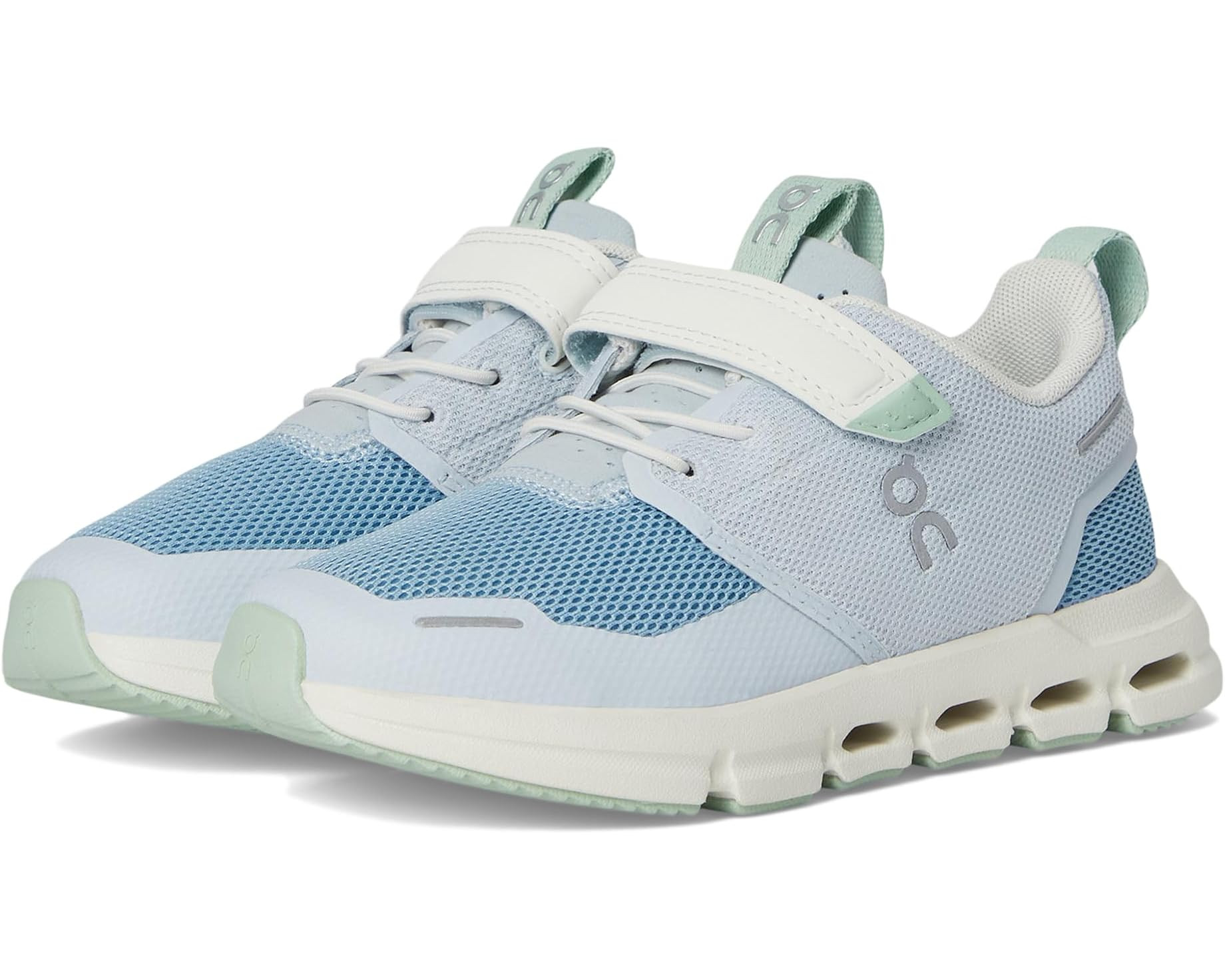 Cloud Play (Little Kid) | Zappos