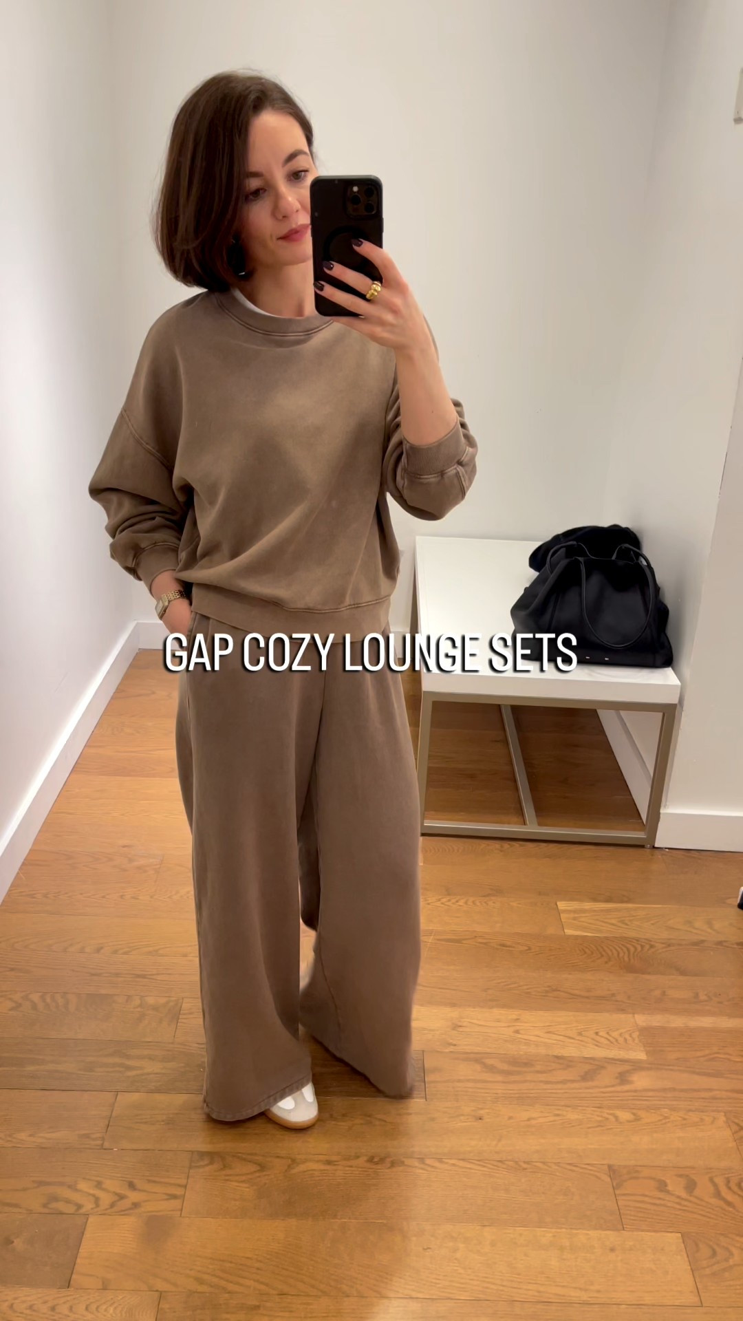 The perfect cozy lounge sets for The Holidays - buy for yourself or gift to a loved one.

12/16-12/24 Last Chance Gifting: Take 40-60% Off Select Styles.  Order before 12/19 to get in time for the Holiday.
Wearing all the tops in a S, and the pants in XS.

@gap #howyouweargap #gapcapartner #liketkit @Shop.LTK


#LTKGiftGuide #LTKHoliday #LTKFindsUnder100