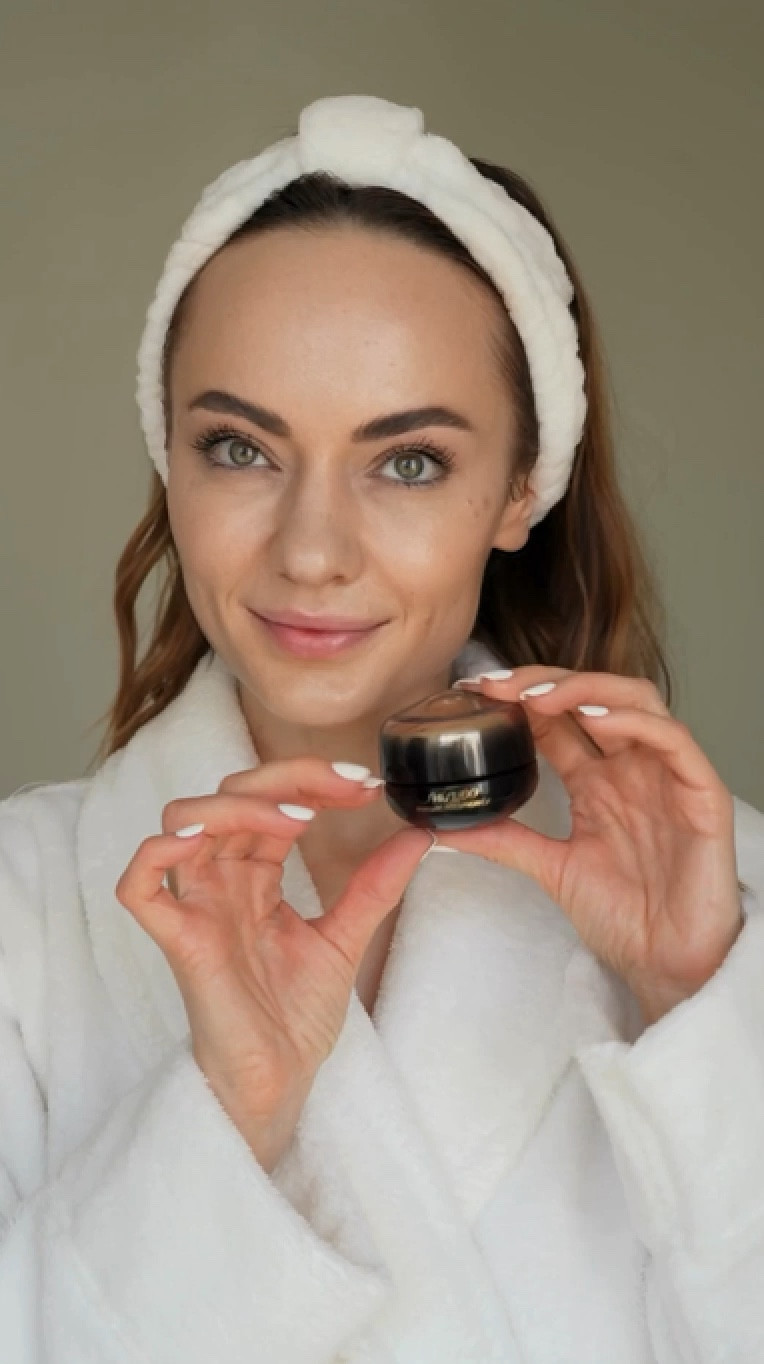 Skin nourishing nighttime ritual 🖤 

#LTKBeauty