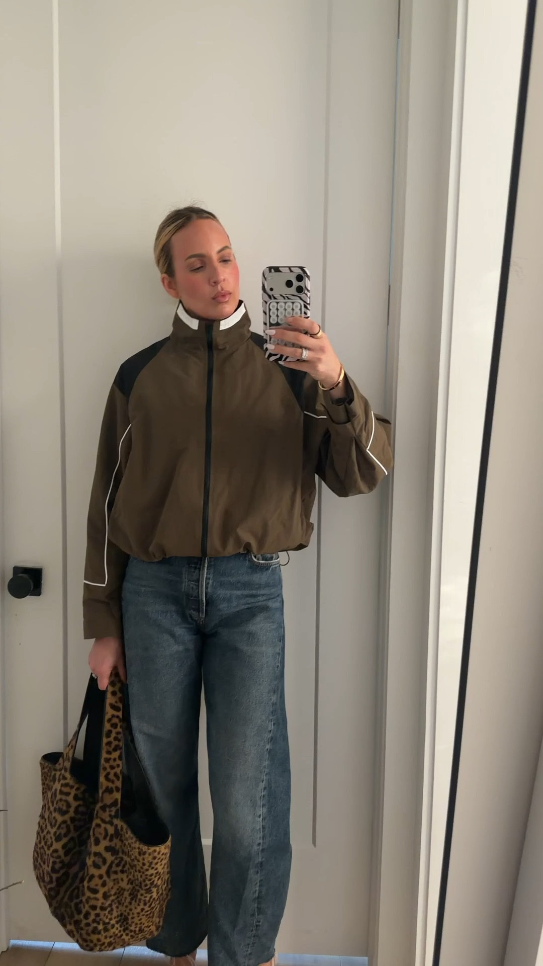 Still not over this windbreaker. Wearing a medium. Jeans run tts￼

#LTKdayinmylife #LTKTall #LTKootd