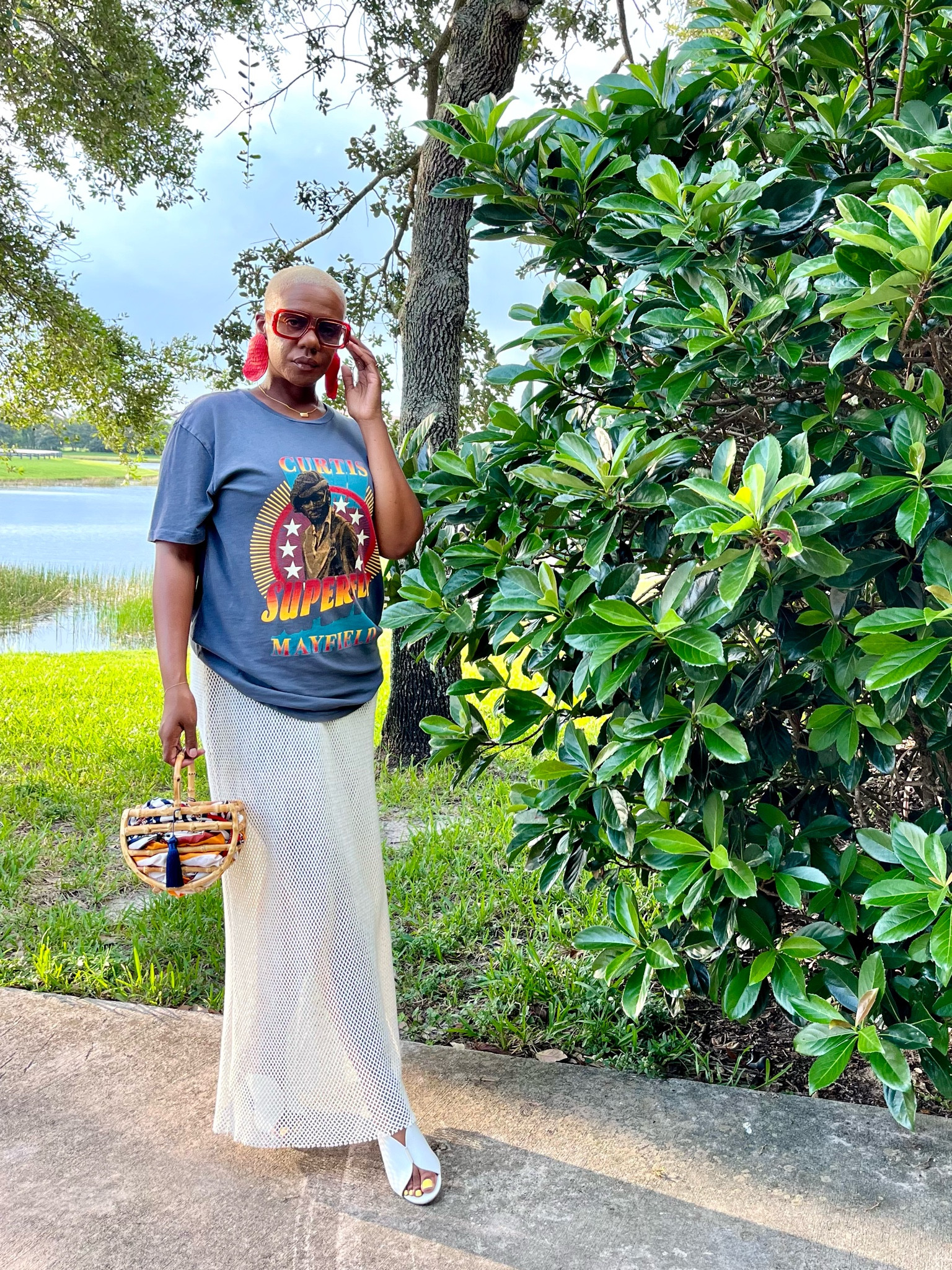 I know a graphic tee hate to see me coming  