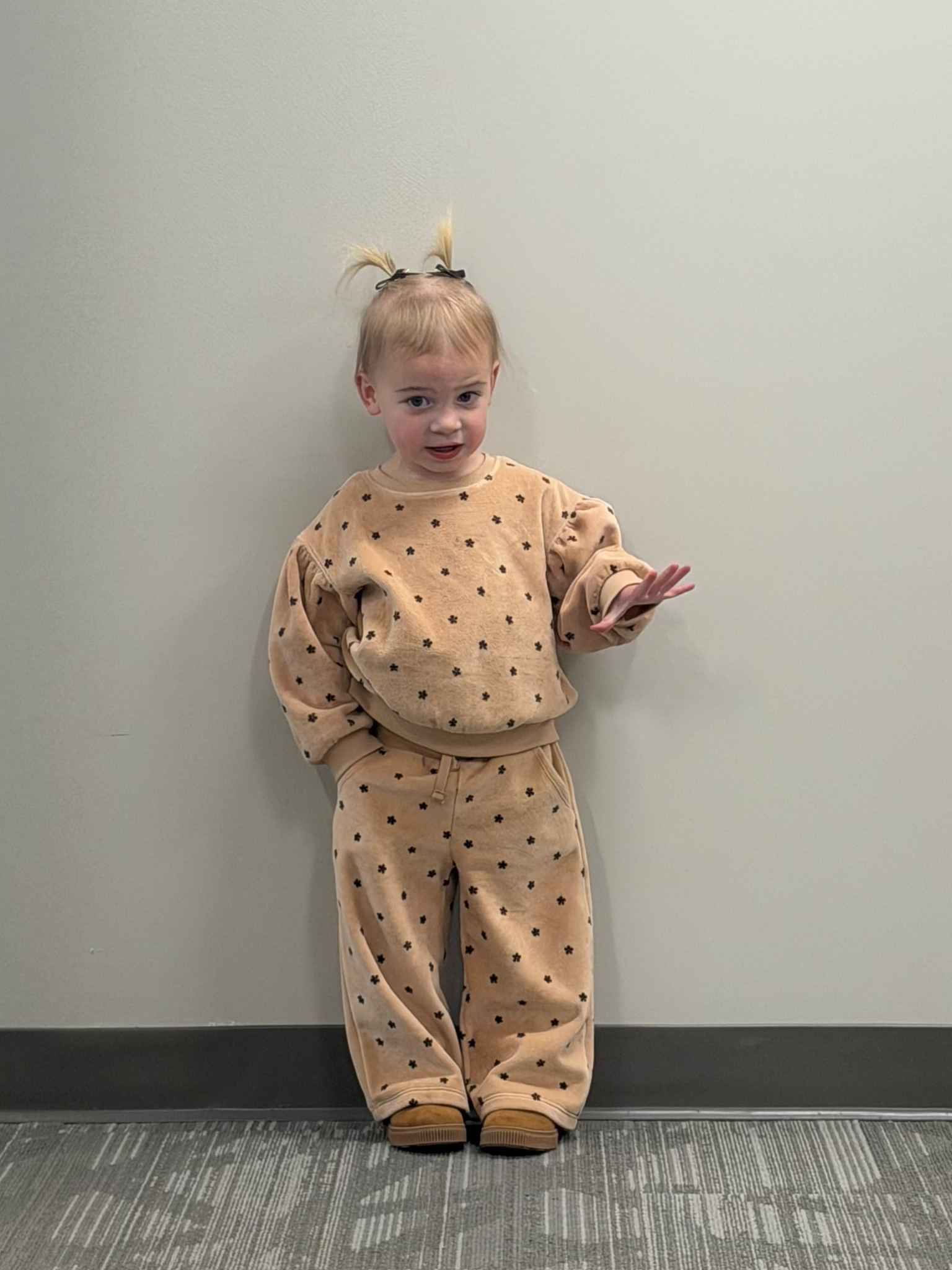 Toddler sweat set on sale!


#LTKGiftGuide #LTKKids #LTKFindsUnder50