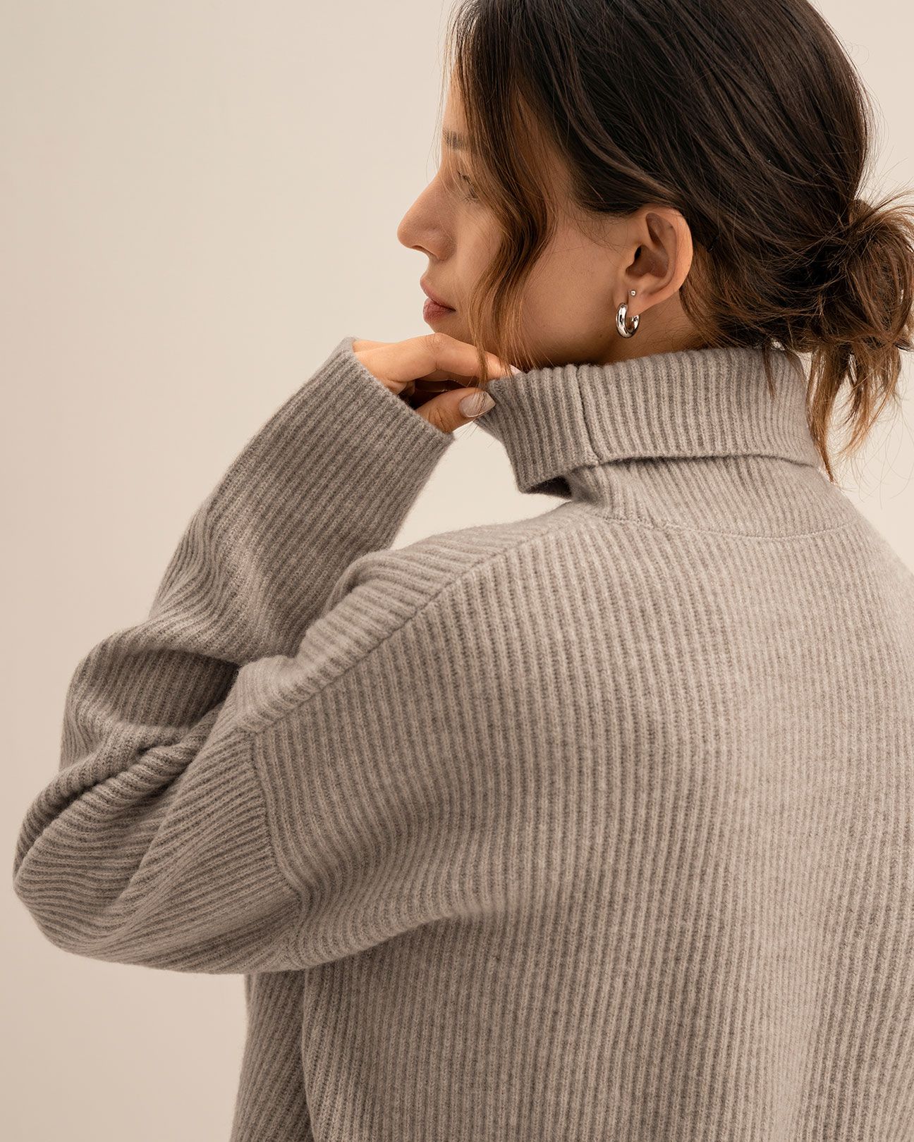 The Tarra Turtleneck Sweater | LilySilk