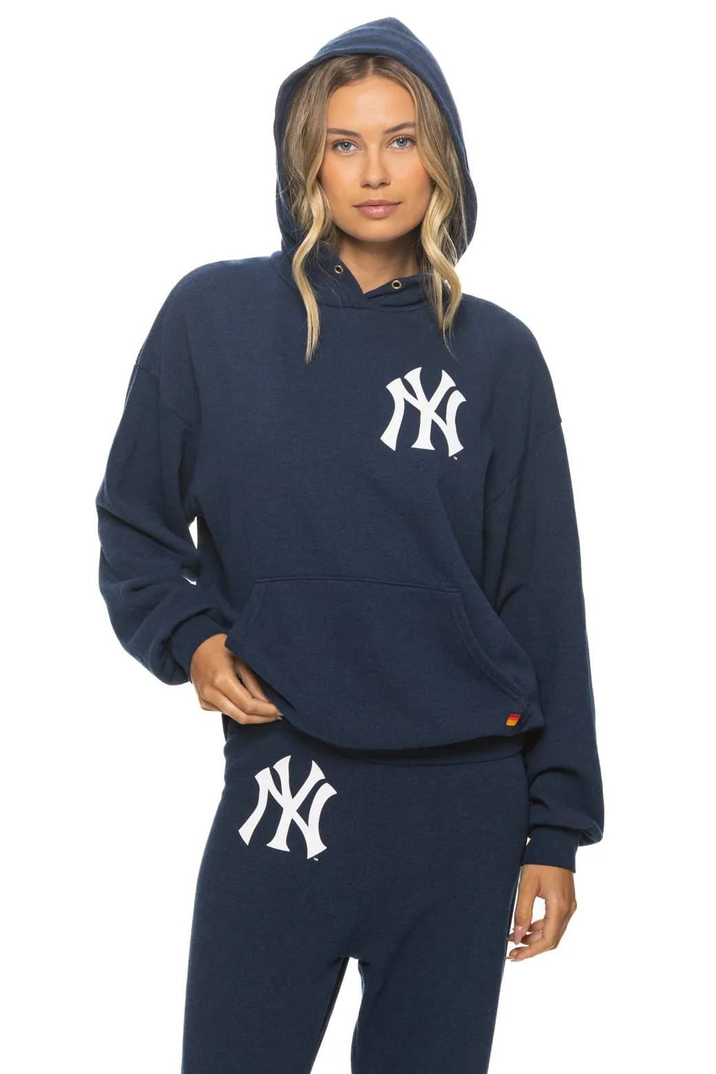 NEW YORK YANKEES 2026 RELAXED PULLOVER HOODIE - NAVY | Aviator Nation