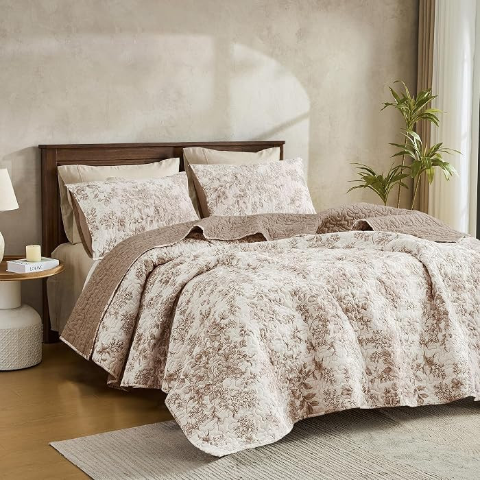 Wonderful - Taupe Floral Quilt King Size, 3-Piece Breathable Cotton Face Bedding Set, Neutral Vin... | Amazon (US)