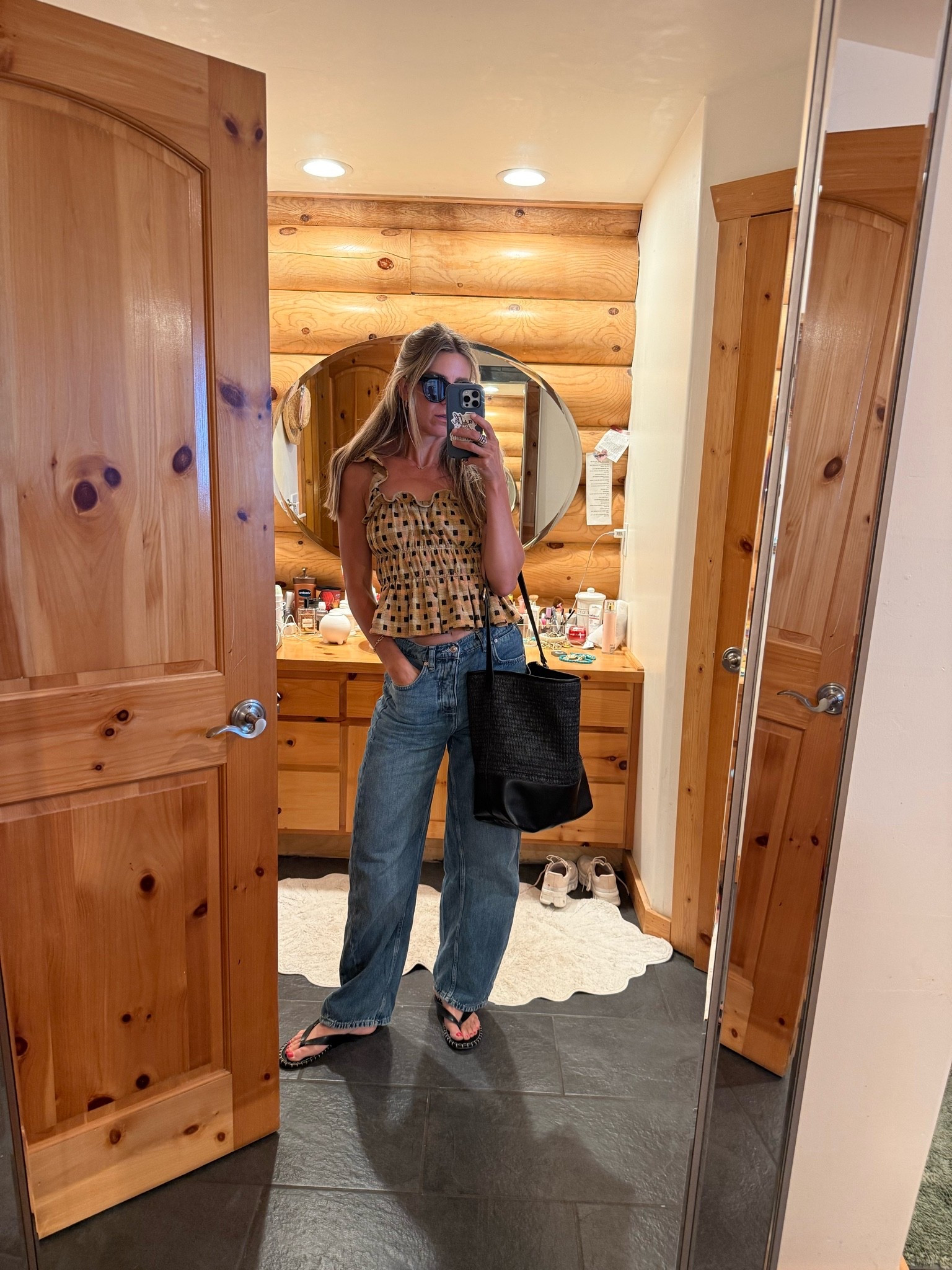 Old top
@freepeople puddle jeans
@oldnavy flip flops & bag

#LTKdayinmylife #LTKgrwm #LTKootd
