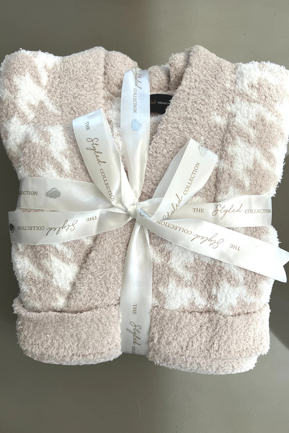 Houndstooth Buttery Robe | The Styled Collection