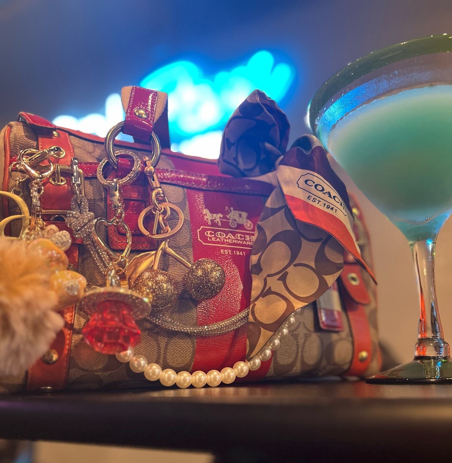 I looovveeee Bag Charms and all the accessories to make a bag unique to you. This is my vintage coach bag but I’ve included some similiar style bags and charms that are perfect for any fall outfit 

#LTKSeasonal #LTKStyleTip #LTKItBag