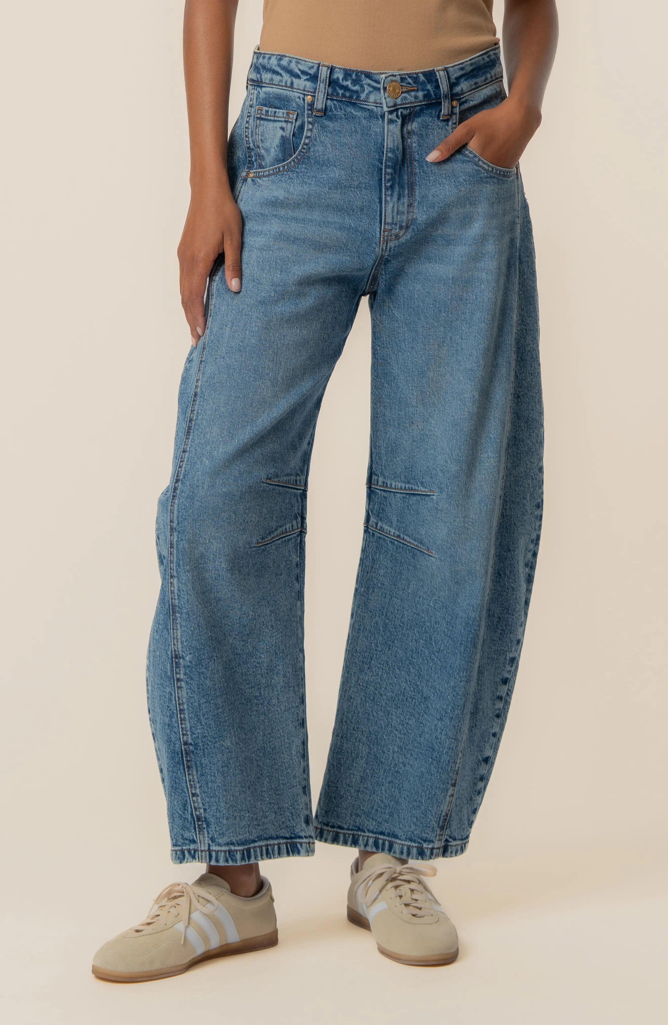 KUT from the Kloth Ashlyn Horseshoe Barrel Leg Jeans in Admirer at Nordstrom, Size 10 | Nordstrom