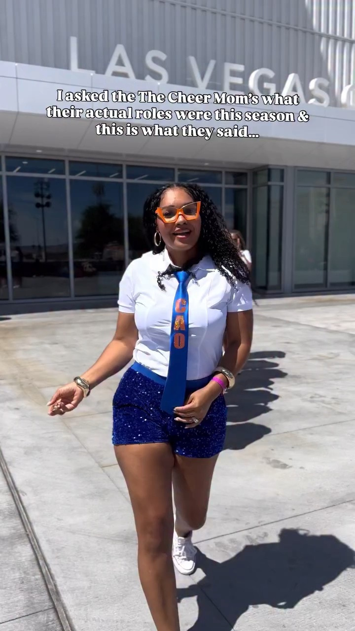 These shorts us cheer mommies had on had us turning heads!!! No cheeks were out, pockets and comfy as idk what! I also loved the shirts because they were stretchy no open areas and the ties just tied it together 😉  I asked the The Cheer Mom’s their actual roles this season & this is what they said … I’m not the cheerleader 🤣🔥

#cheermom #momlife #moms

#LTKootd #LTKdayinmylife #LTKmomlife