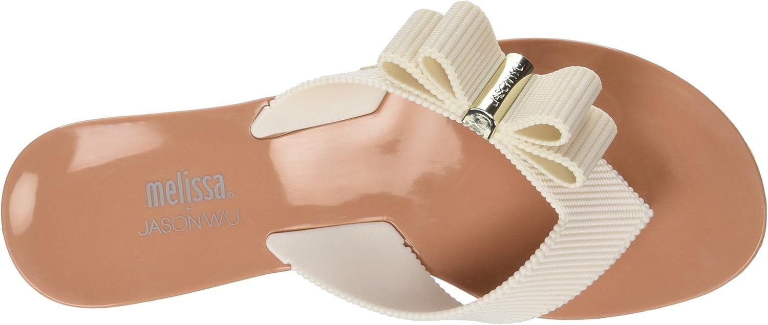 Melissa Women's Jw Girl Flip Flops | Amazon (US)