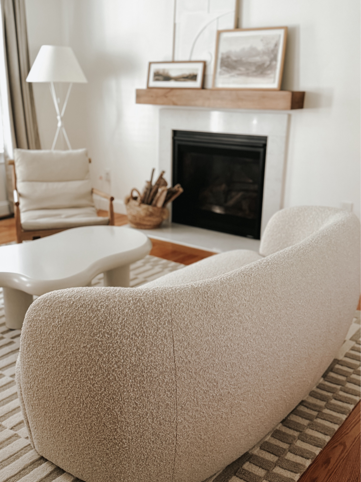 f o r m a l  l i v i n g  r o o m