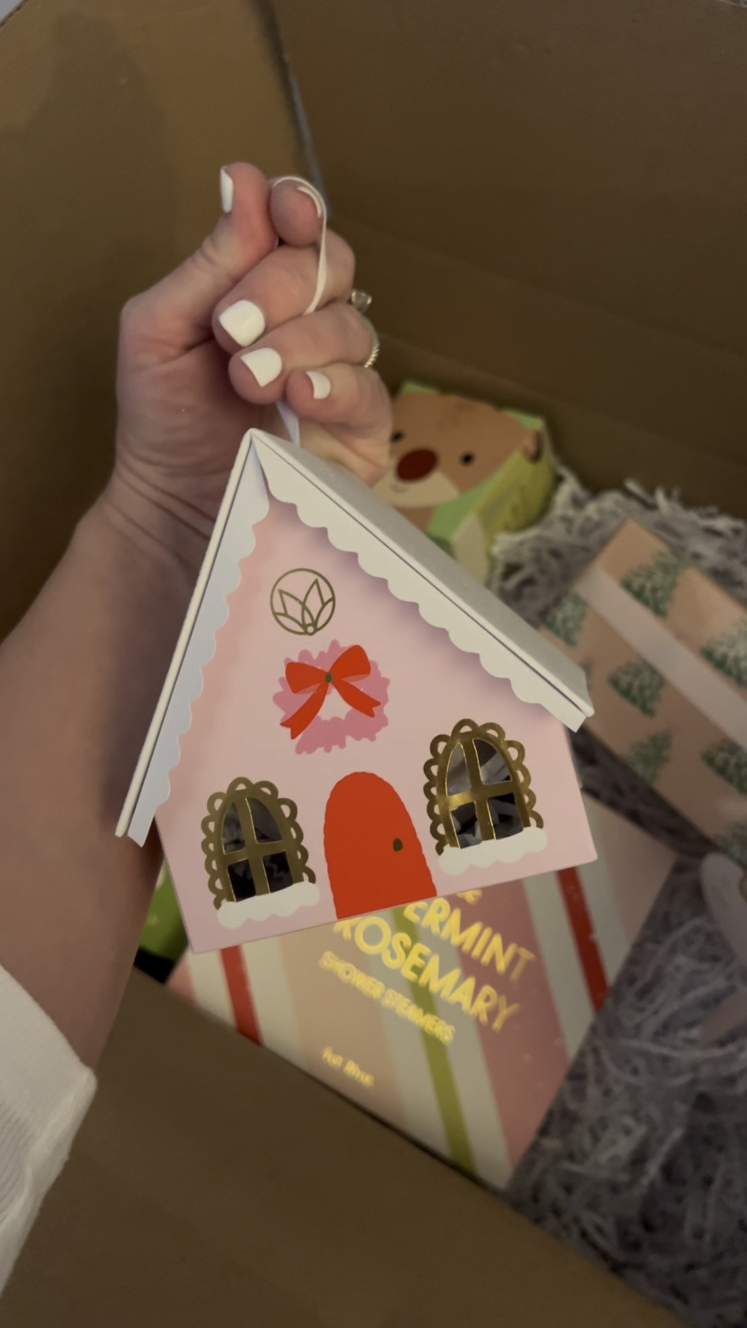 Christmas gifts for anyone! Musee Bath has the cutest bath gifts, you can still shop locally or order these for after Christmas! You can also get a gift card today!

#LTKfamily #LTKHoliday #LTKGiftGuide