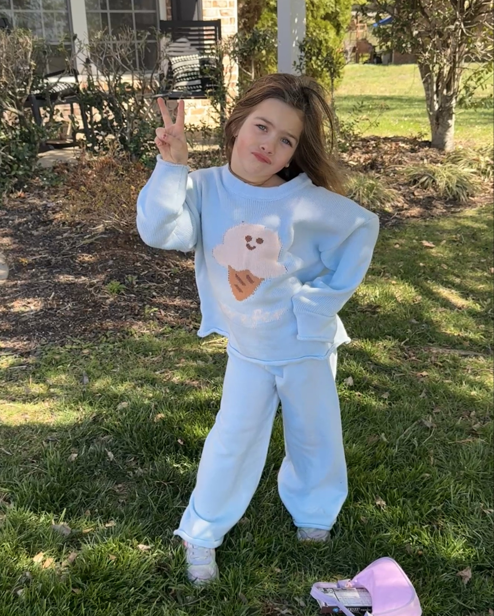 Cozy but still model vibes 😂 this girl cracks me up! 


#kidsfashion #kidoutfits #kidfits #kidclothes #kidootd 
#girlsoutfits #cutegirlclothes #4yearoldoutfits #girloutfits 

#LTKKids #LTKSaleAlert
