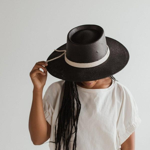 Bre Straw Pork Pie - Black | Gigi Pip