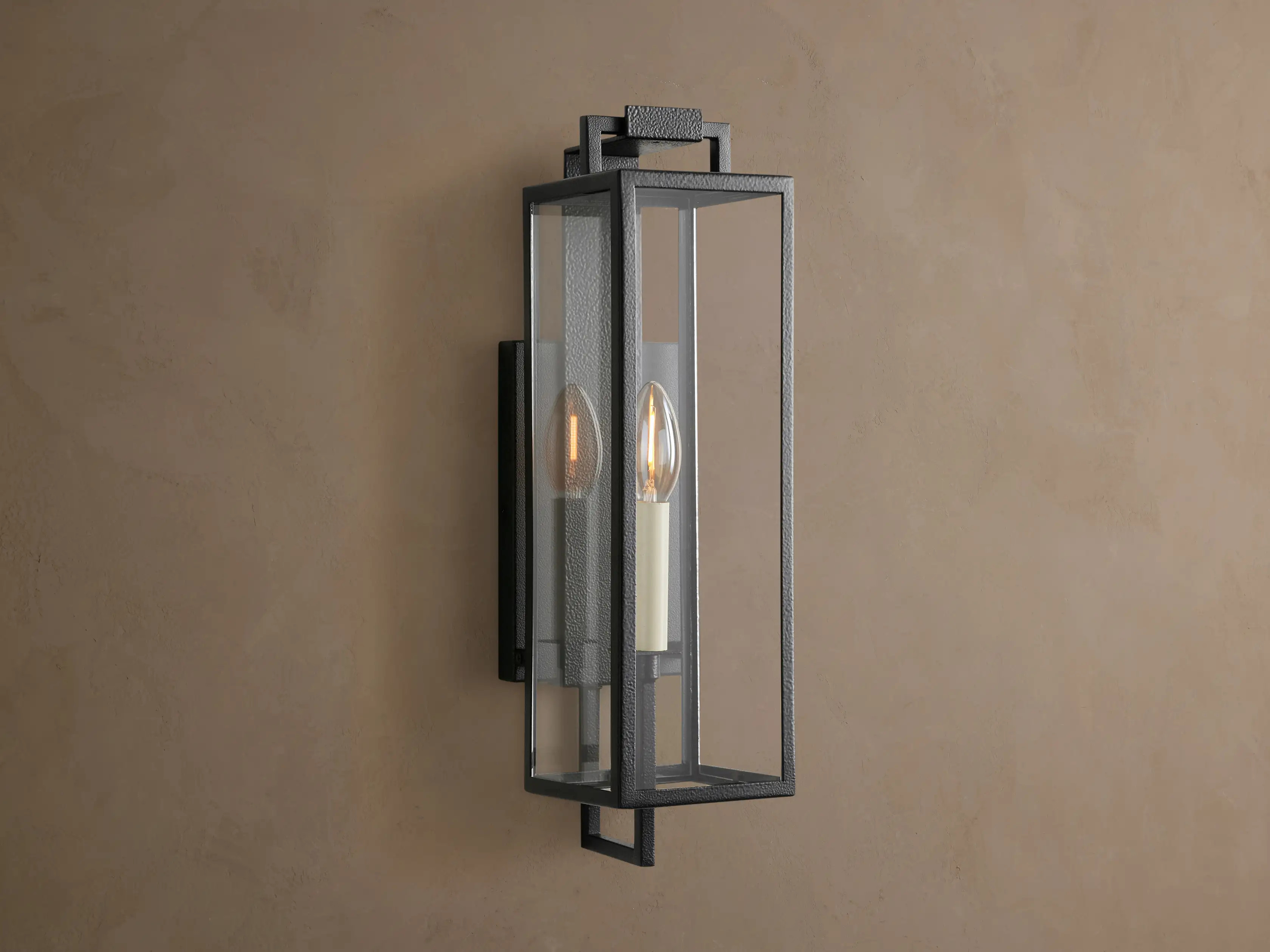 Hendricks Outdoor Sconce | Arhaus