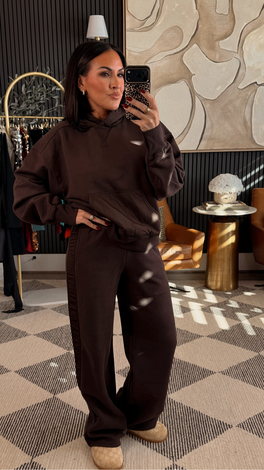 Cozy girl winter activated 🤎☕️

This matching set from @Aerie is everything — soft, relaxed, and the easiest throw-on-and-go look.

5’2” • 130 lbs • 25” waist • 34DD
Wearing Small in the pullover + XS in the pants

#aerie #aeriereal #aeriepartner #ad #affiliate #PetiteStyle #WomenOver40Style #LoungeSet #CozyOutfits #WinterStyle

