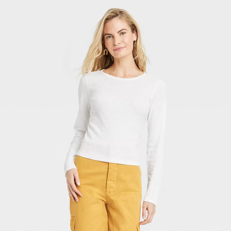 Women's Long Sleeve Shrunken Slim Fit Ribbed T-Shirt - Universal Thread™ | Target