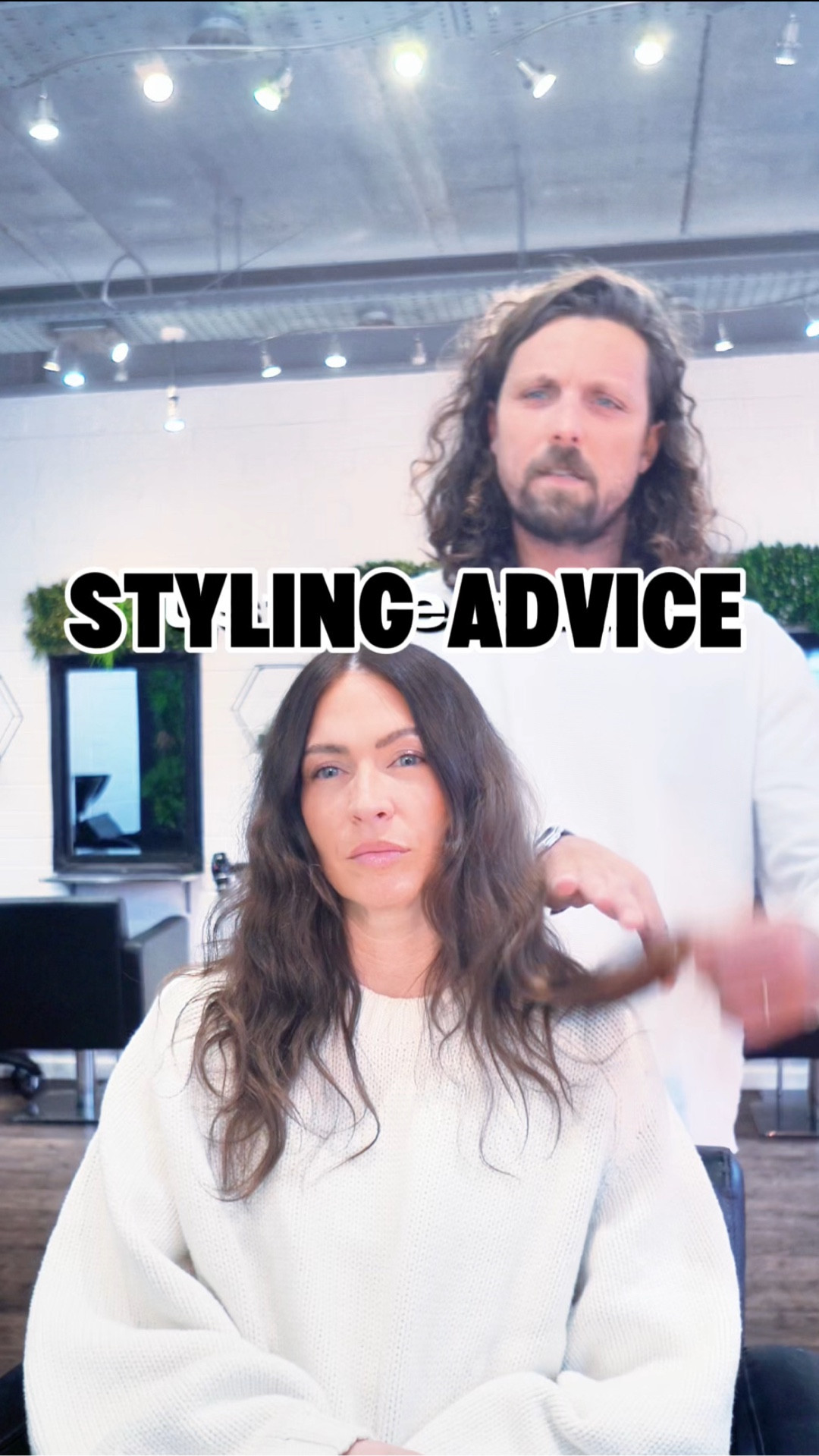 Redken Acidic Bonding Concentrate 
Leave in Treatment 



Most of the time it’s not the cut, it’s weakened, dry ends letting the hair down.

In the chair I focus on protecting the hair from future damage and making it look healthier straight away.
That’s why I use @Redken Acidic Bonding Concentrate: the leave-in helps strengthen the hair and protect from heat, and the Bandage Balm smooths dry, split looking ends and helps prevent further breakage.

Nothing dramatic.
Just hair that looks and feels better.

#Redken #RedkenABC #AcidicBondingConcentrate #HairConsultation #HealthyHair #splitends