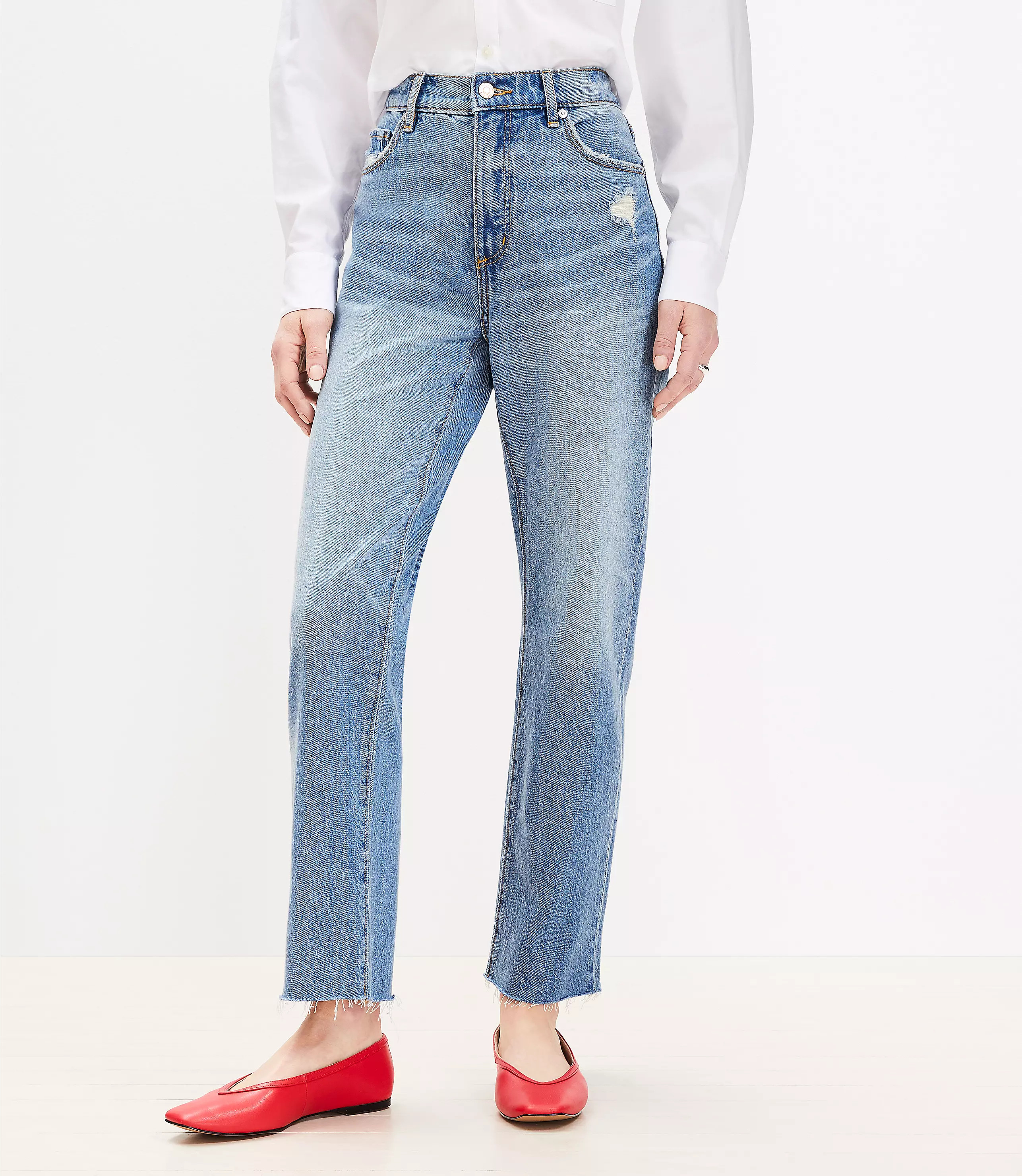 Fresh Cut High Rise Straight Jeans in Light Vintage Wash | LOFT