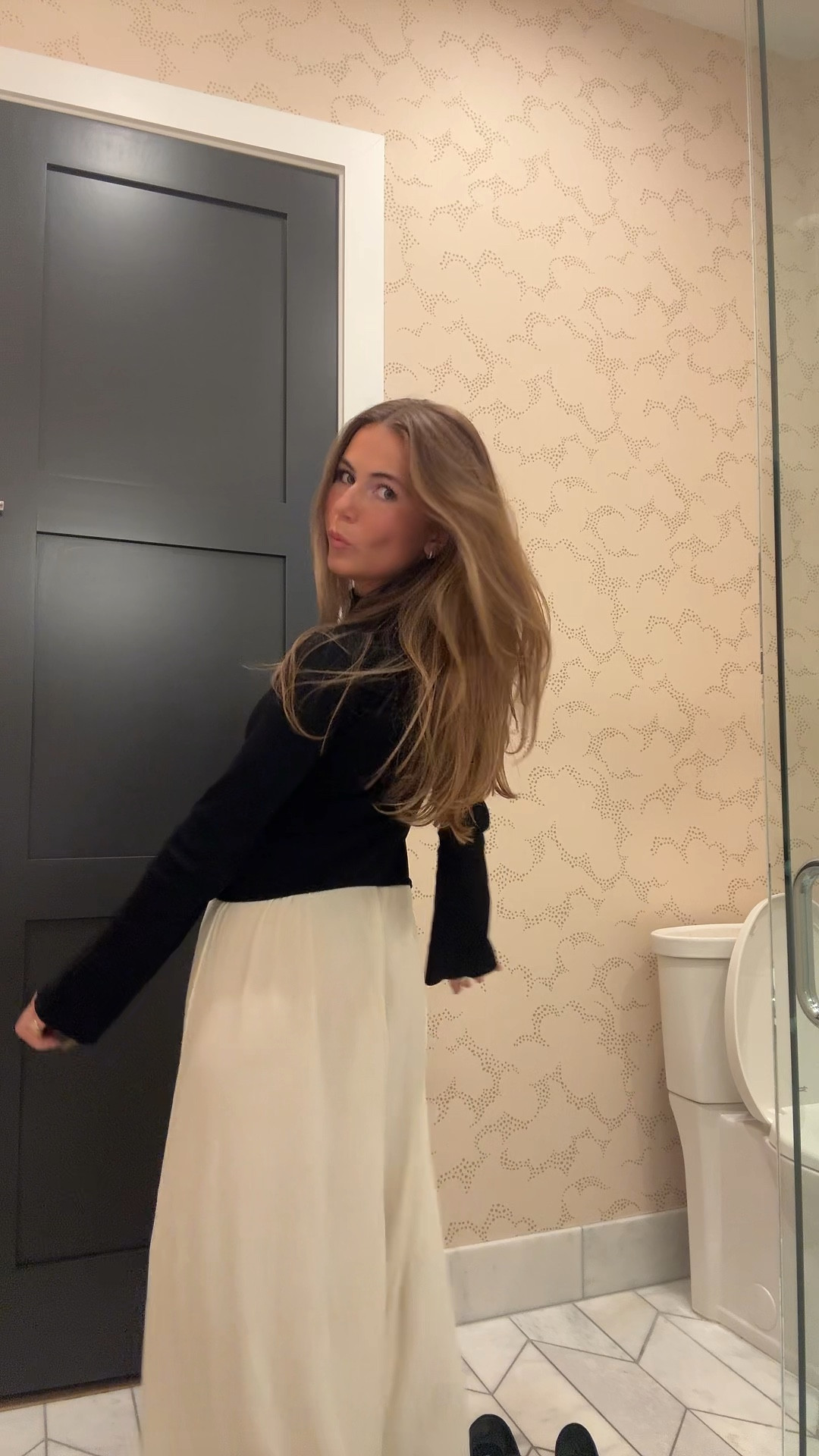 Easter dress!!

#solidandstriped #easter #dress #longdress #investmentwardrobe #investmentpieces #twotoned #longsleeve

#LTKU #LTKStyleTip