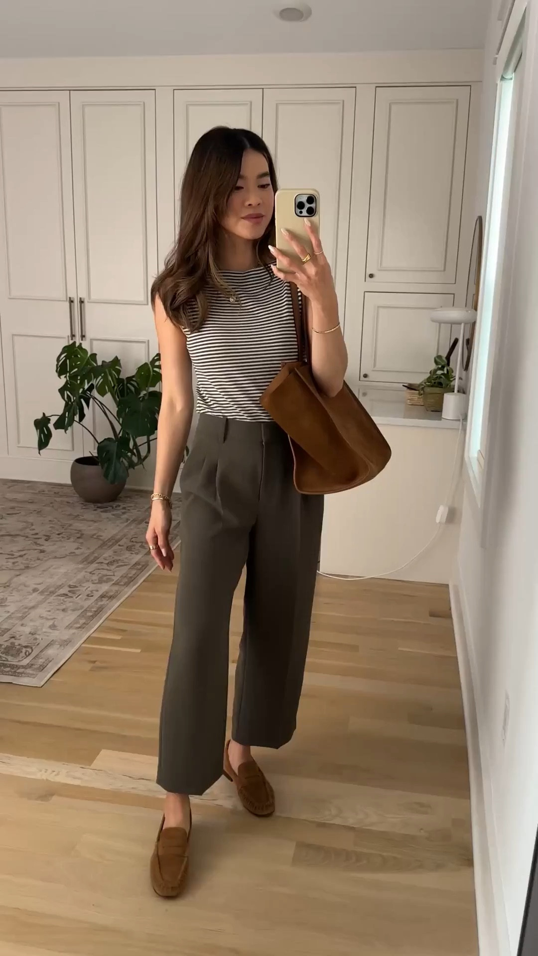 Sizing info:
•Striped boatneck top size XS
•Green pants size 0 

petite fashion, get dressed with me, outfit inspiration, ootd, nashville outfit, Nashville influencer, petite style, vacation style, casual outfits, mom style, petite pants, spring outfits, spring outfit info, spring pants, spring outfit idea, spring top, spring bag, spring tank, spring shoes, summer pants, petite pants, cropped pants, aritzia pants 

 @Aritzia @Madewell 

#LTKootd #LTKWorkwear #LTKmomlife
