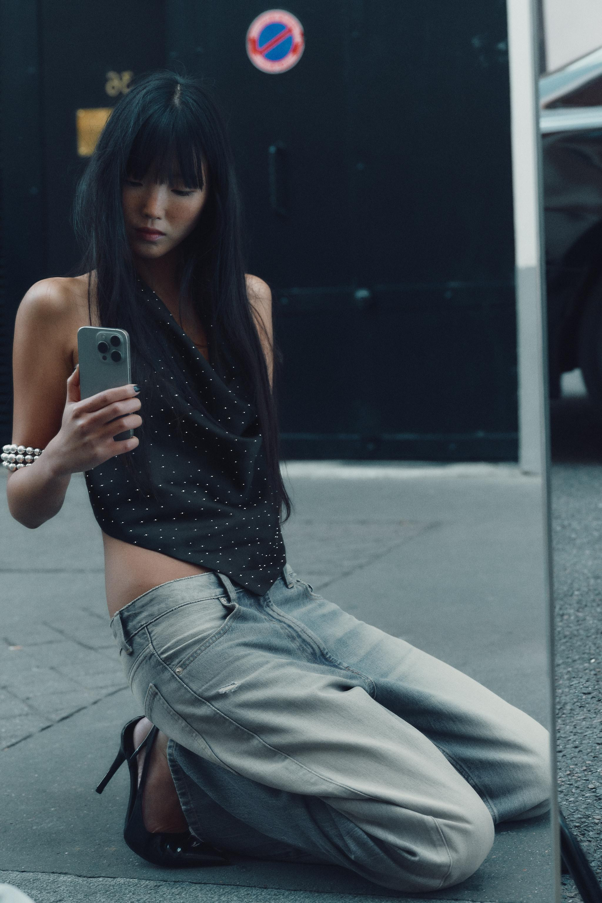 TRF BAGGY BALLOON MID-WAIST JEANS | Zara UK