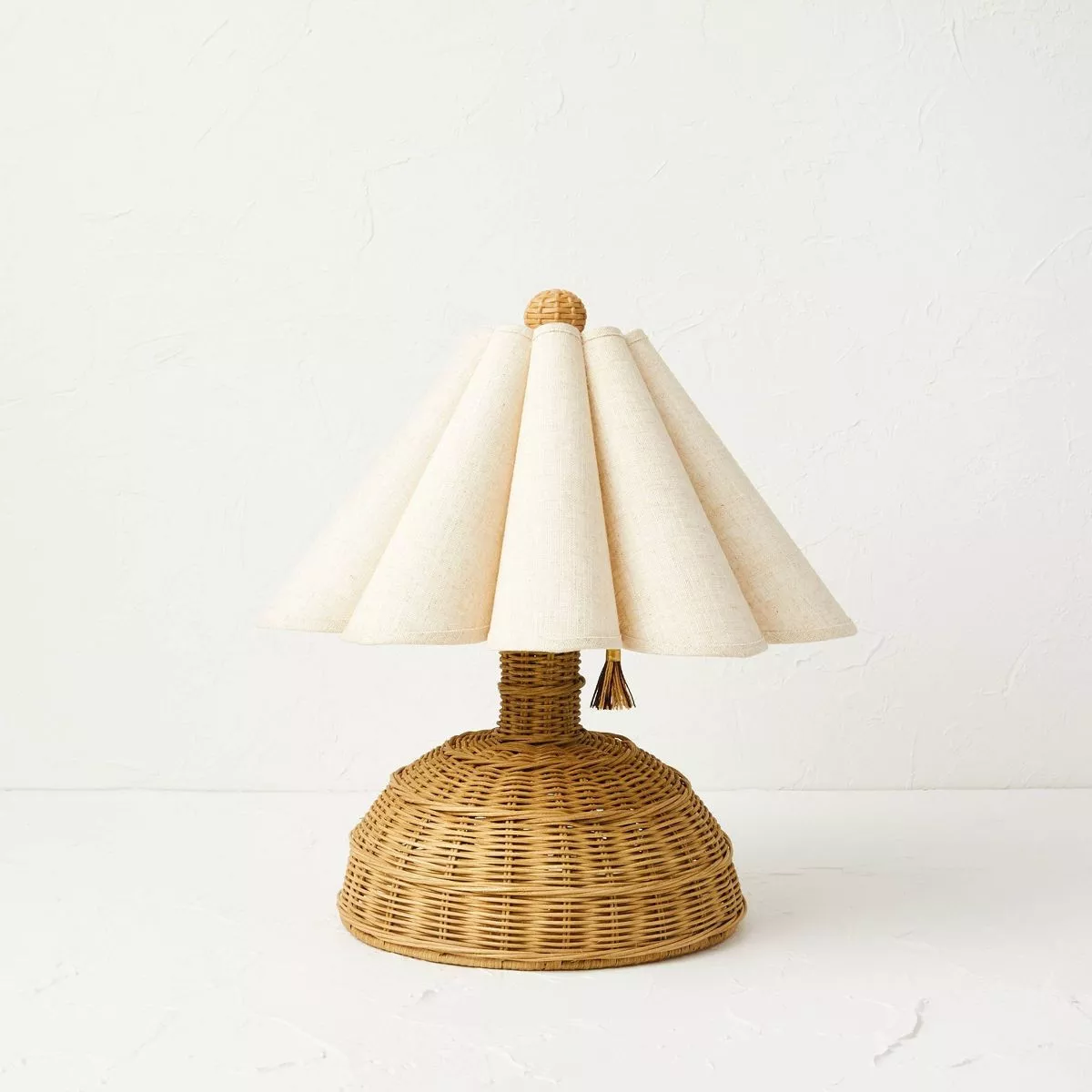 Small wicker on sale table lamp