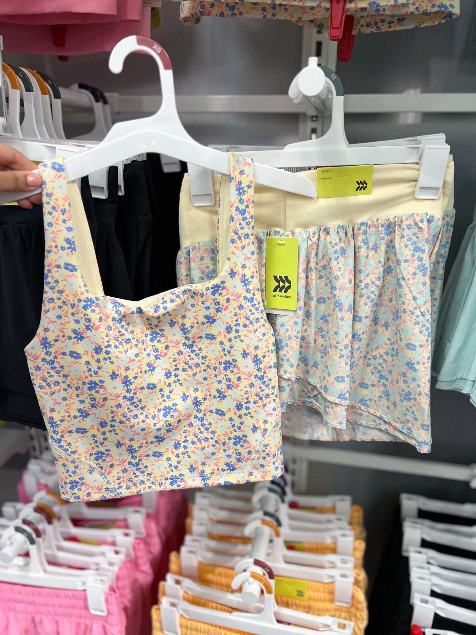 Last day to save 30% off women’s activewear at Target! 

Target finds, Target style, Target fashion, fitness, athleisure, Target deals 

#LTKfitnessgoals #LTKSpringSale