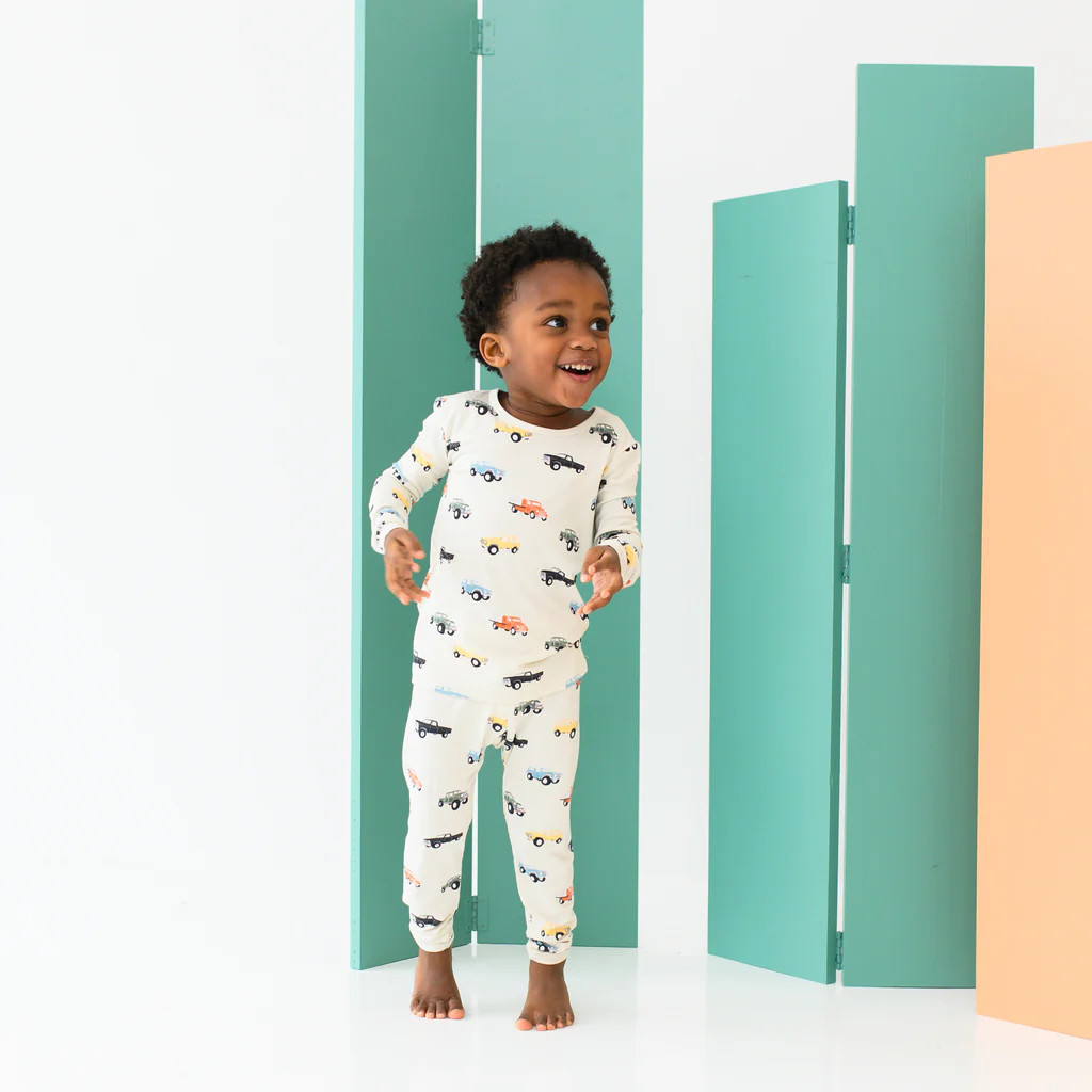 Long Sleeve Pajamas in Vintage Truck | Kyte BABY