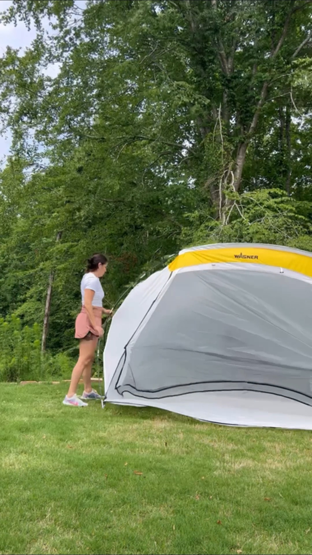 If you do DIY you NEED THIS popup tent to spray in! #diy #paint #homedecor