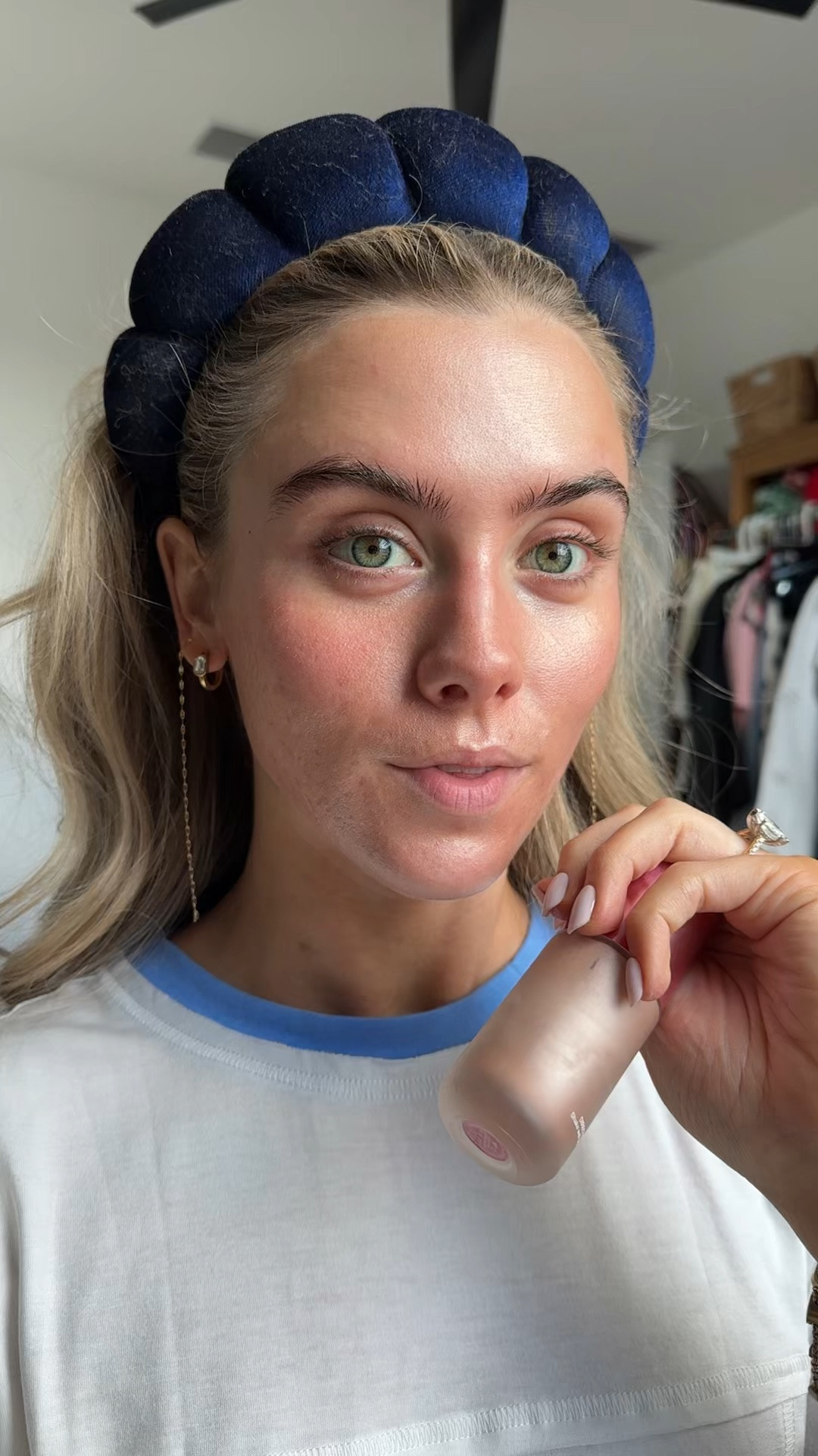 My @dibsbeauty code is SLOANE. this truly is a product like no other leave it to @DIBSBEAUTY to make the most stunning makeup products youve ever seen ✨ this is their new Love Beam Perfector!!! This product can be a primer, base product, highlighter, truly so versatile 💓

#dibsbeautystatusstick #dibsbeautytutorial #dibsbeauty #dibsbeautyreview #dibsbeautybronzer #dibslovebeam #dibsbeautylovebeam #newmakeupproduct #newmakeuprelease #lovebeamperfector #glowymakeup #liquidhighlighter #glowyprimer #luminousskin dibs beauty, dibs beauty love beam perfector, makeup primer, makeup highlight, liquid highlighter @dibsbeauty @ulta 

#LTKselfcare #LTKgrwm #LTKBeauty